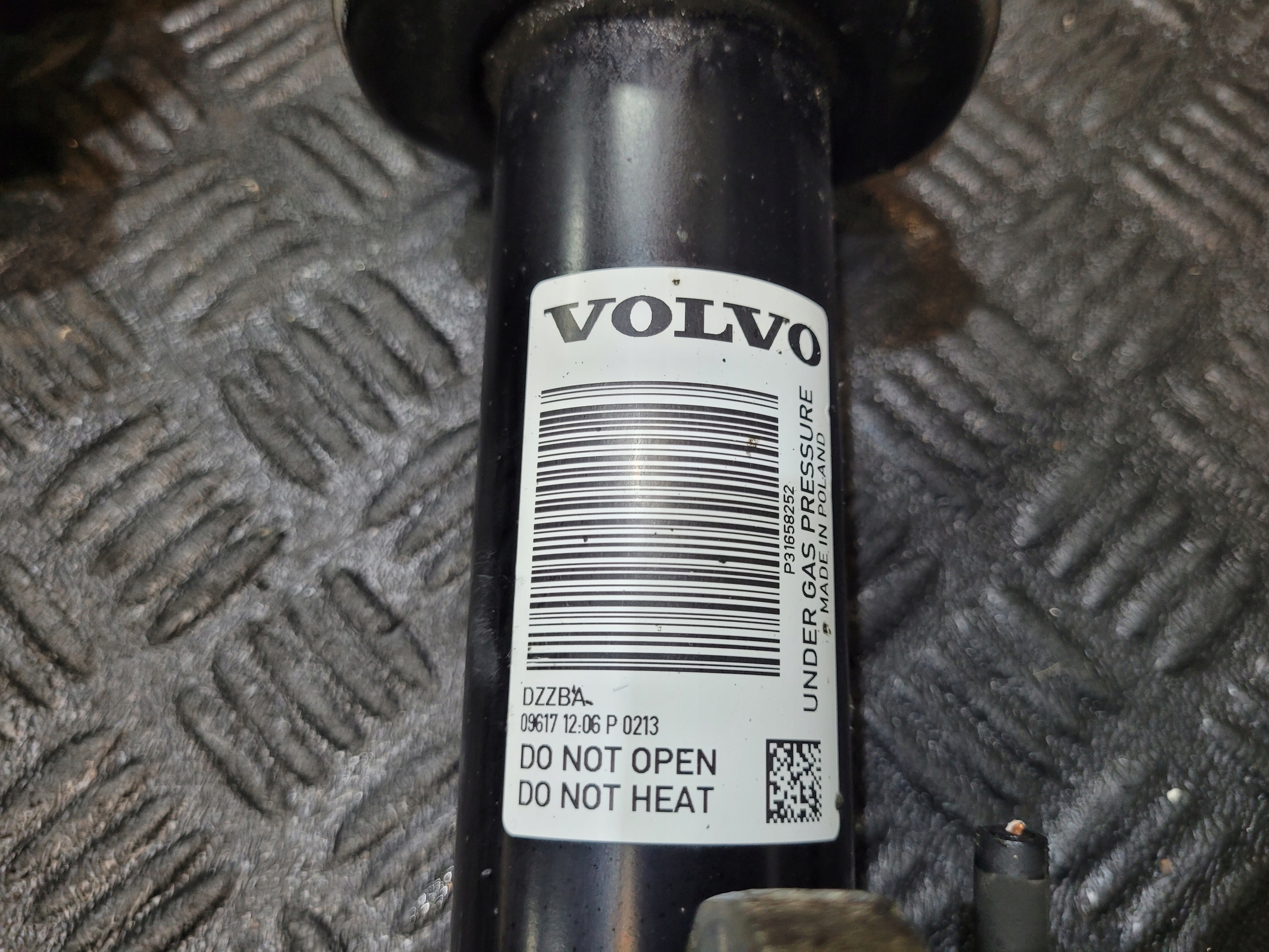 shock absorber front front left 31658252 VOLVO S90 II V90 2.0 D4