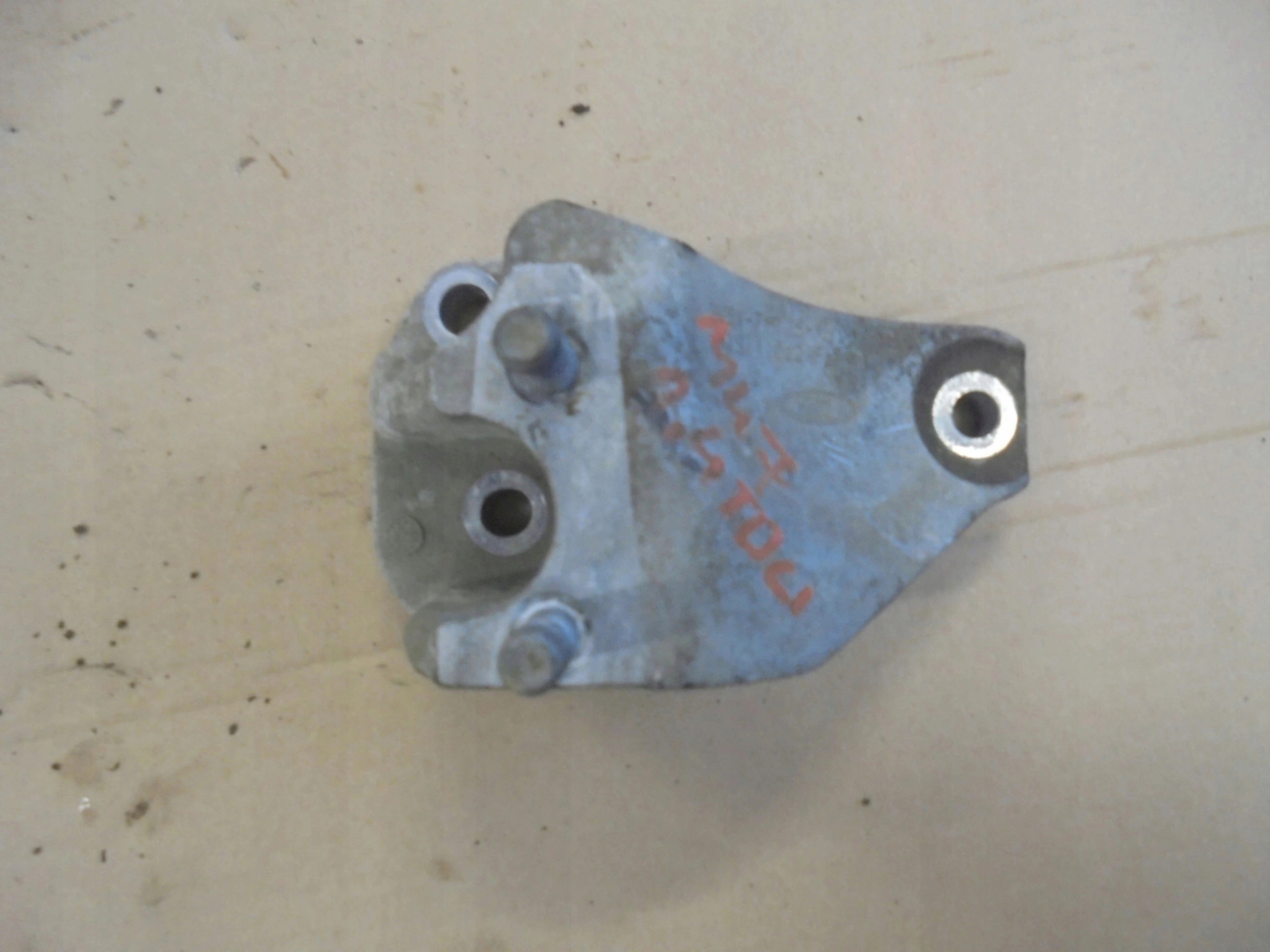 support 1.4 TDCI FORD FIESTA MK7