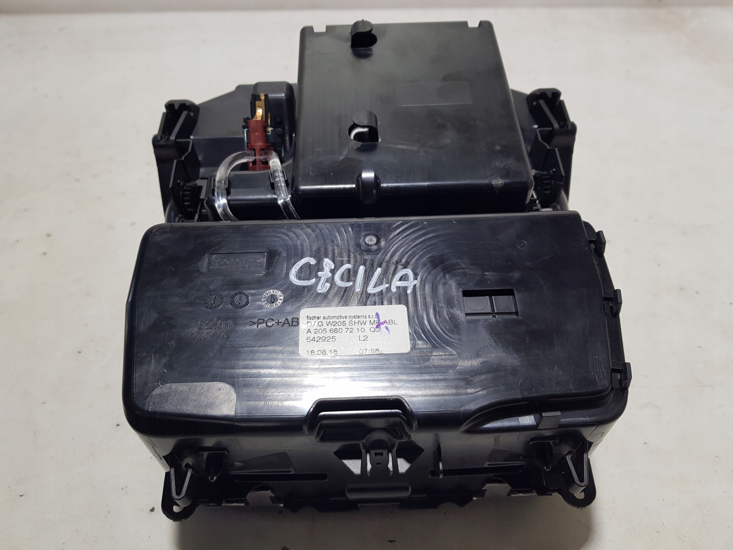 ashtray passenger compartment MERCEDES W205 GLC X253 W253 2056807210