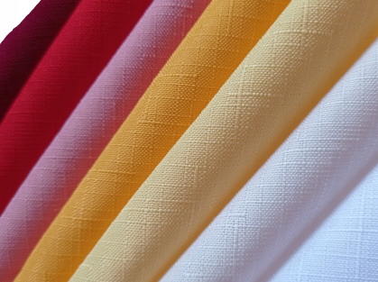 

Obrus 'Kolory Polski" plamoodporny 150X210