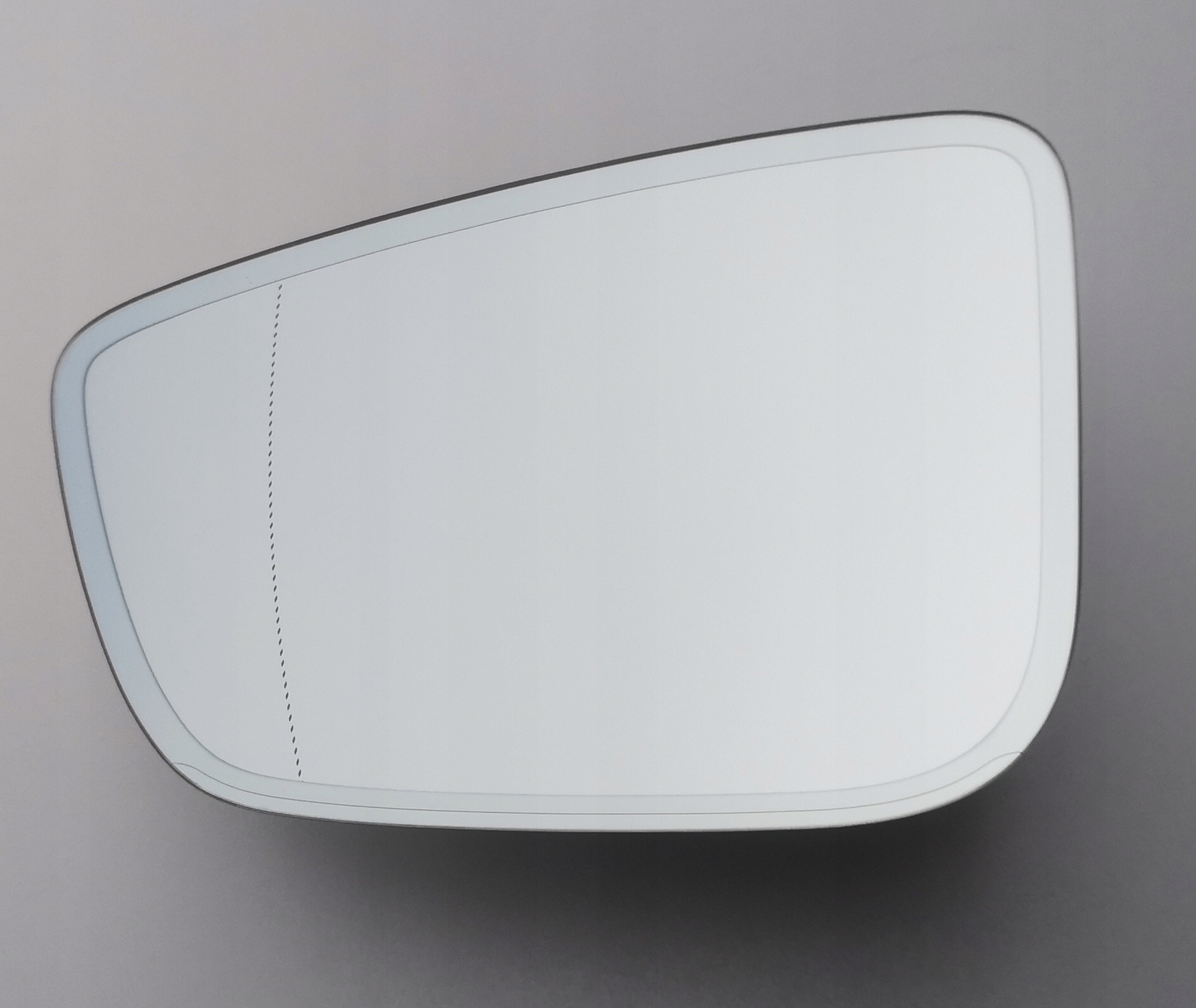 G30/31/32 G11/12 - BMW G30/31 / 32 G11 / 12 G14 / 15 / 16 лівий ФОТОХРОМНИЙ OE