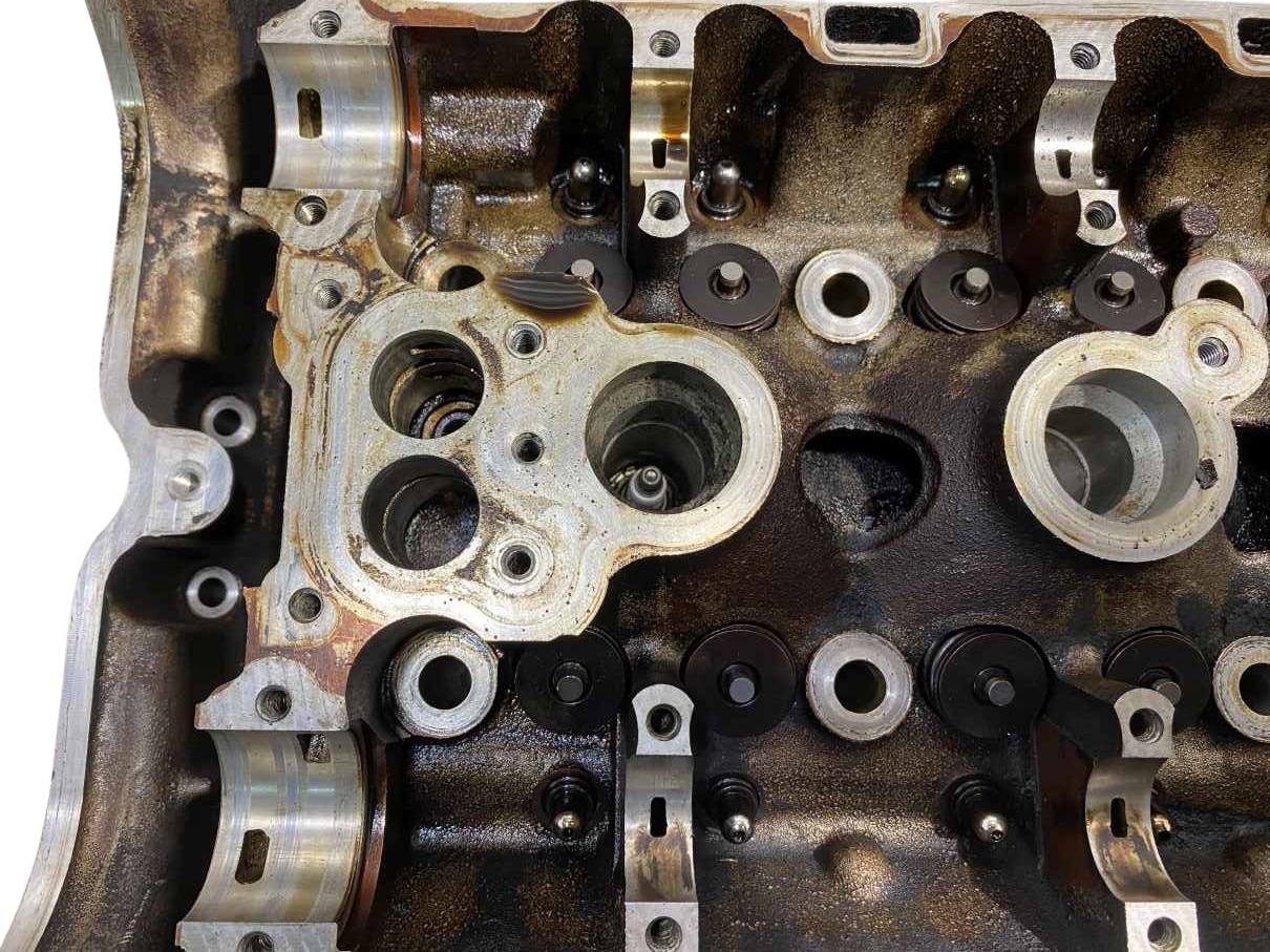 TESTATA del cilindro ALFA ROMEO 159 1.9 JTS 55185881