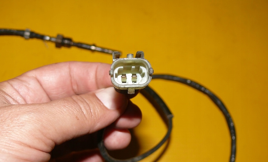 Sensor TEMPERATURY Gase DPF OPEL ZAFIRA C III 55566621