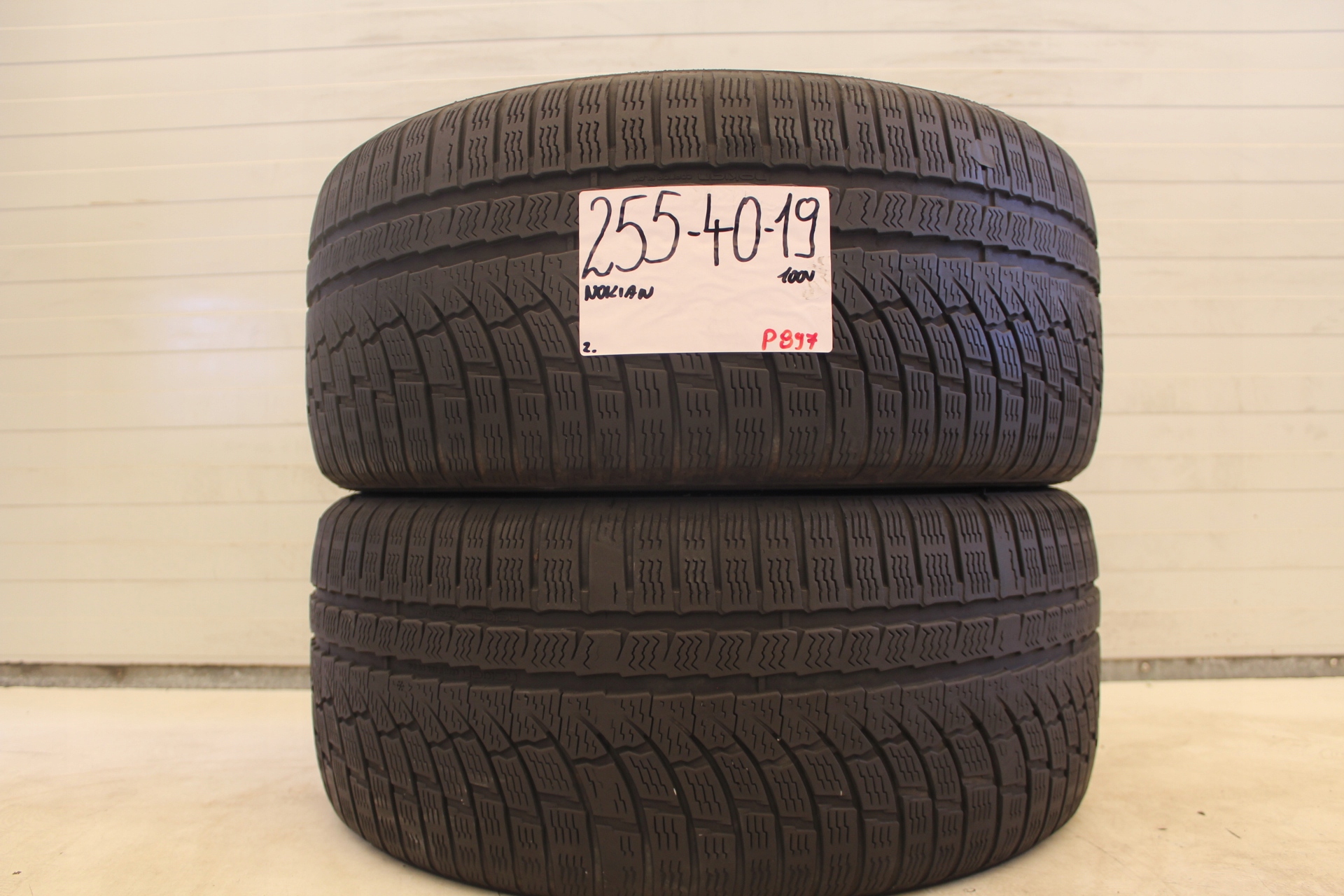 OPONY ZIMOWE NOKIAN WR D4 255 40 19 100V