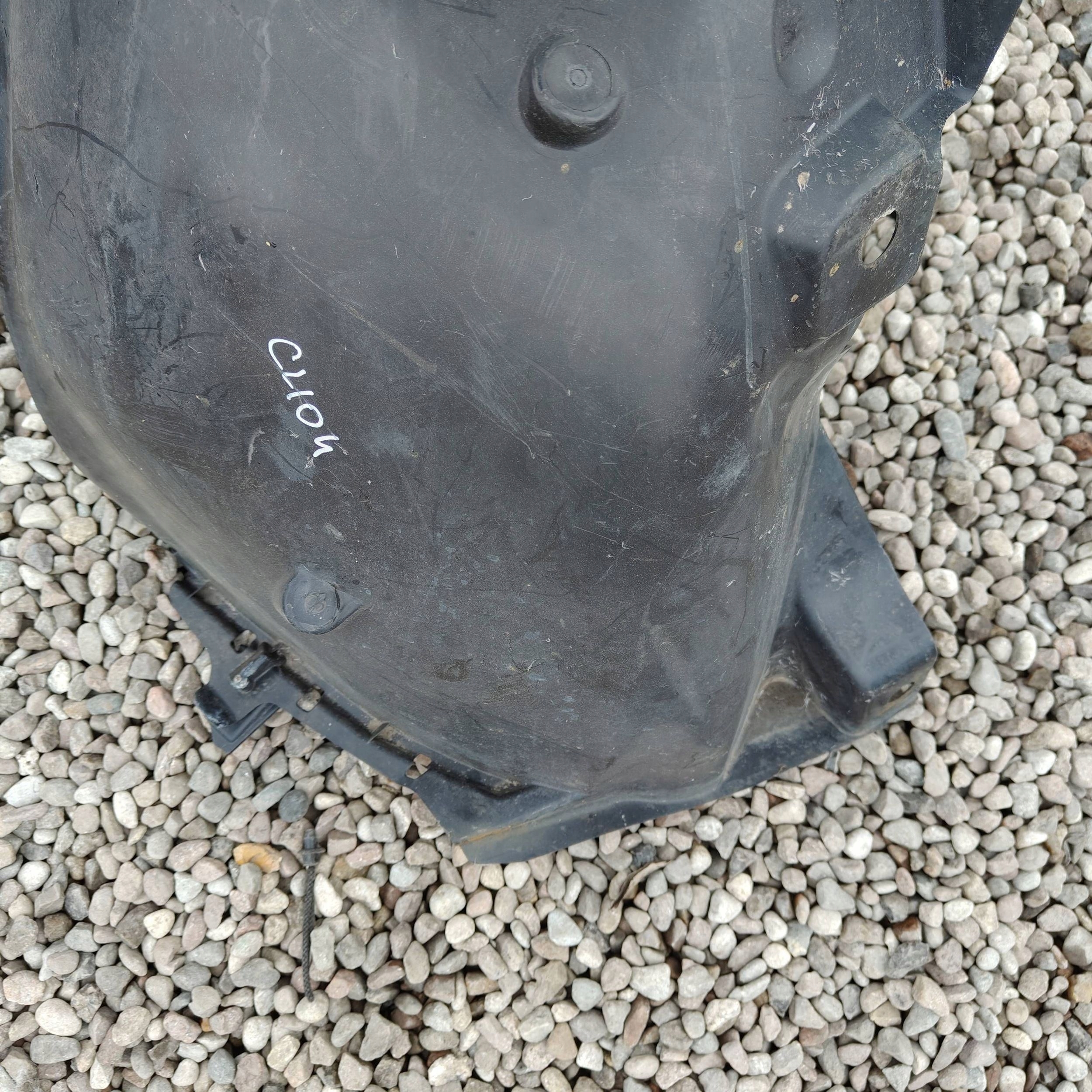 Renault Clio IV 2015 front side right mudguard front