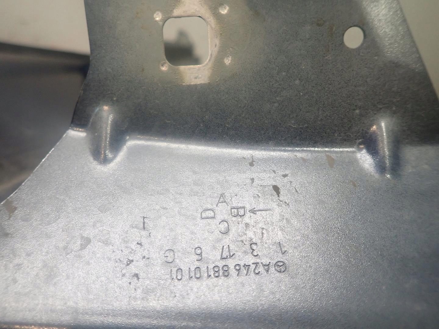 fender front front left MERCEDES B-KLASA W246