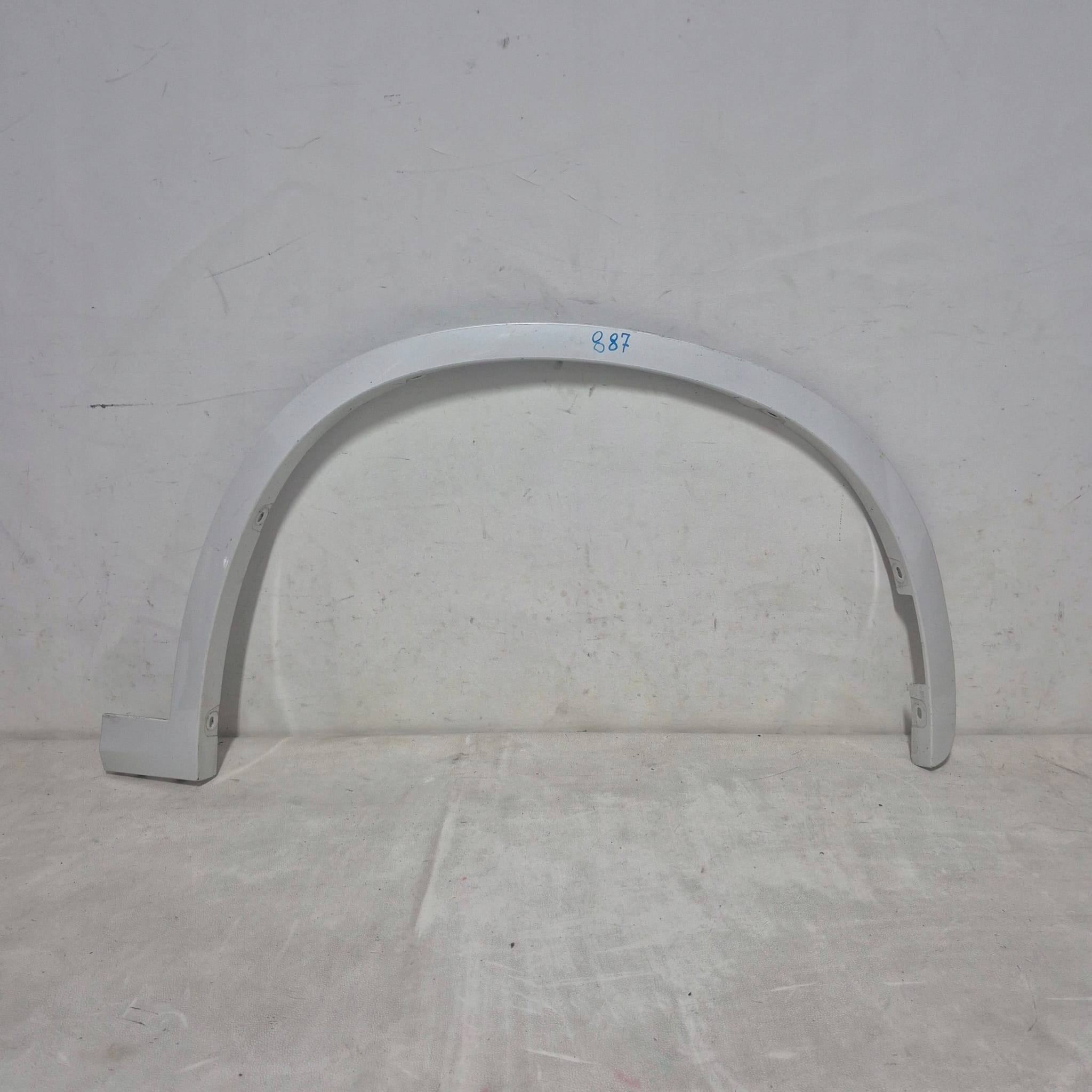 BMW X1 F48 m-packet 15-22 moulding cap right front