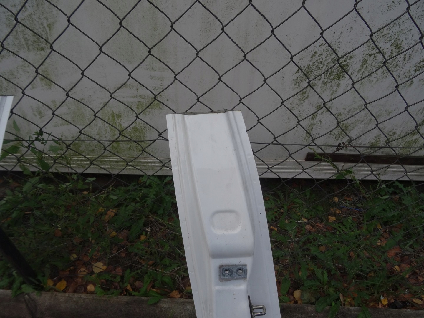 PEUGEOT 2008 threshold right pillar