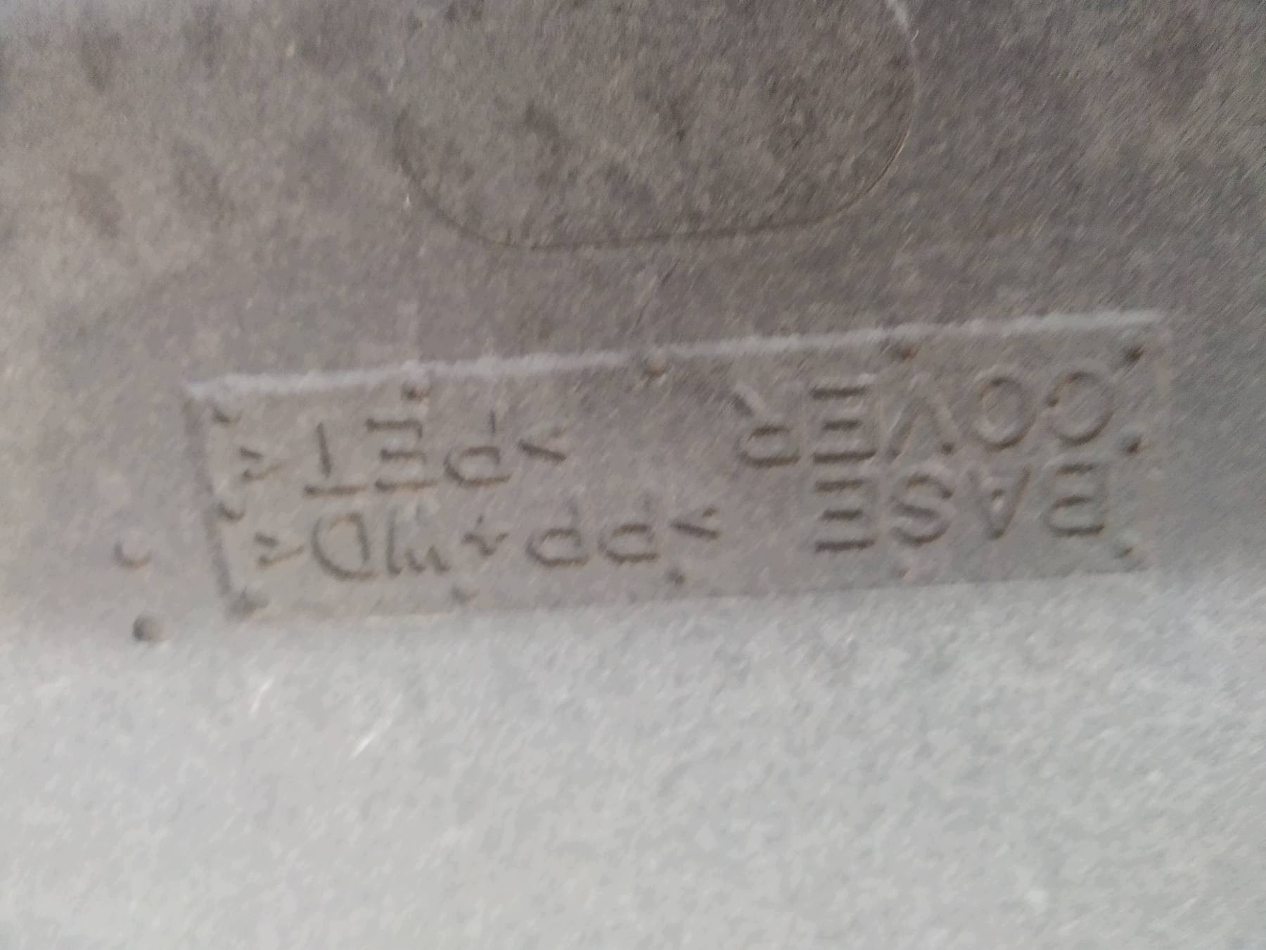 plato rear Toyota Yaris and (1999-2005)