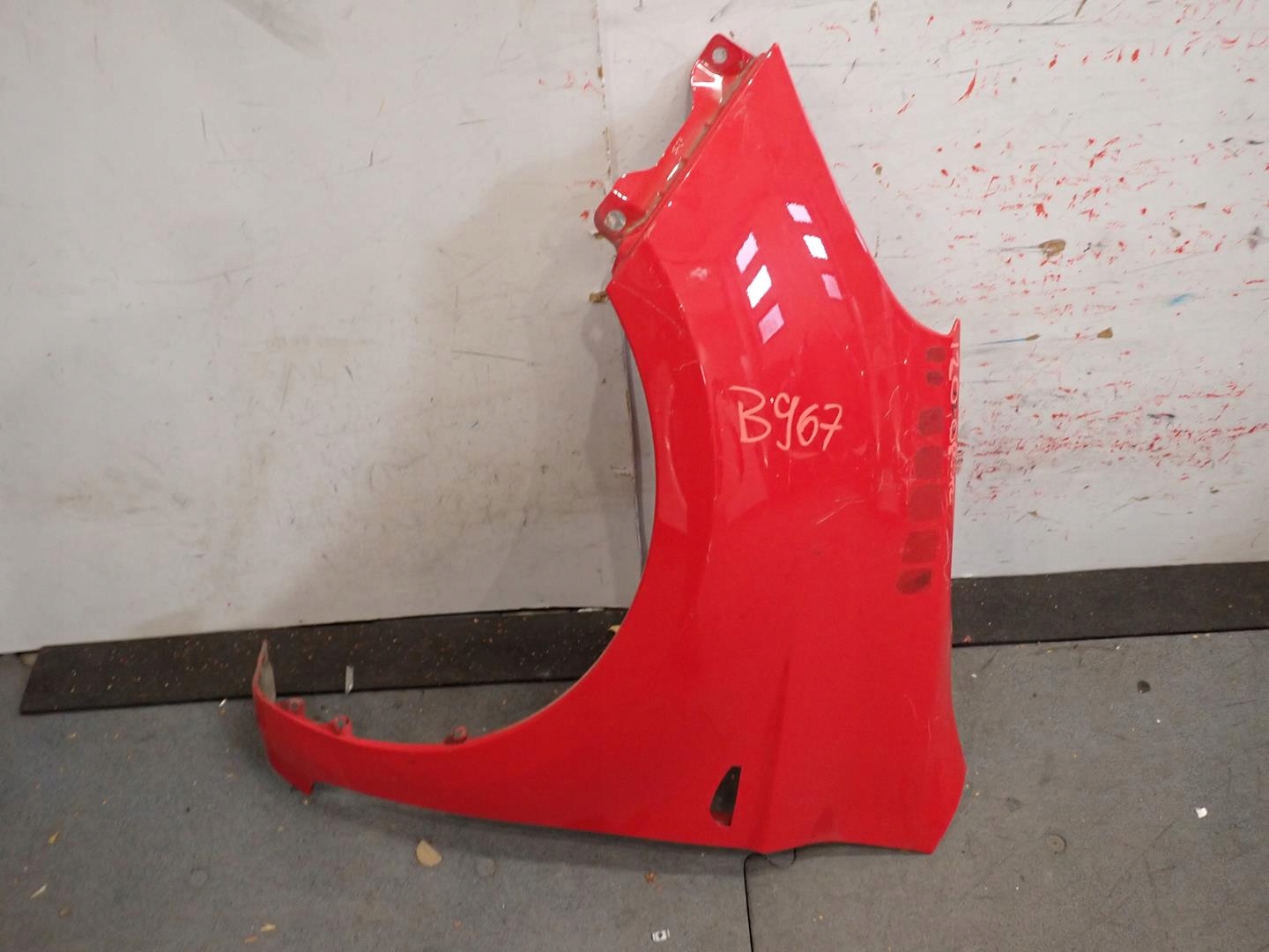 fender front front left HYUNDAI I20 2008-2012