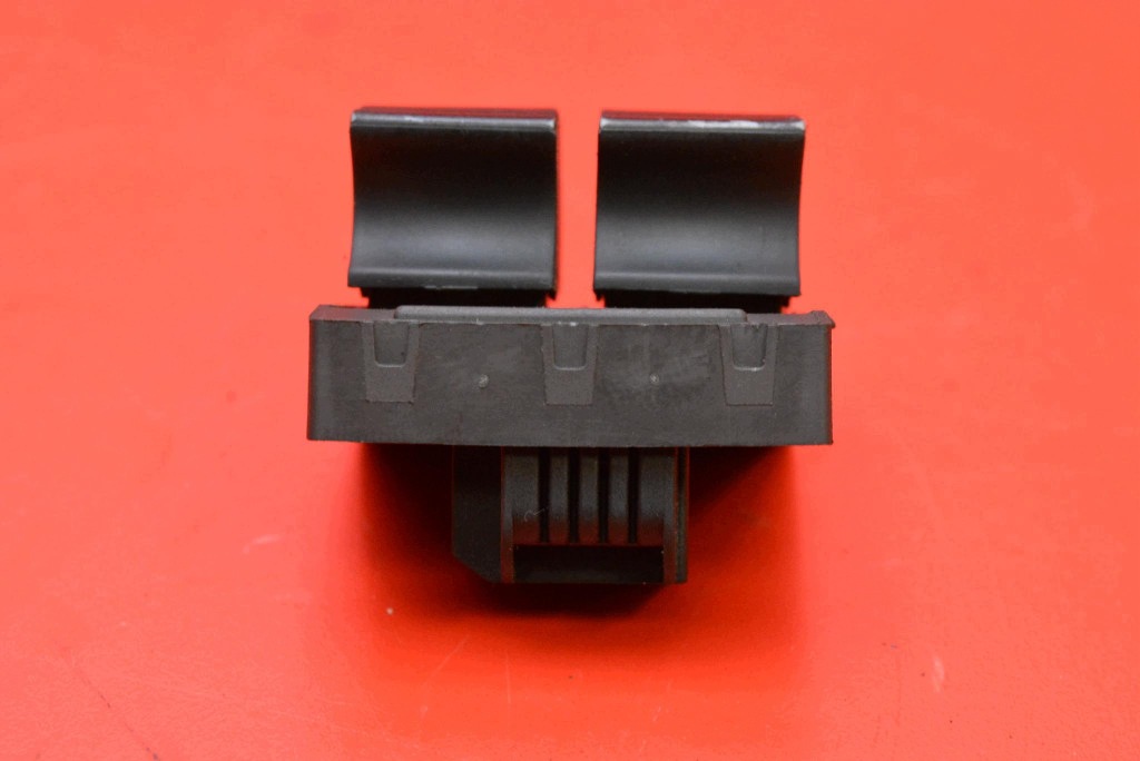 panel ovládania okna EU 8E0959851A AUDI A4 B7 KOMBI 04-08