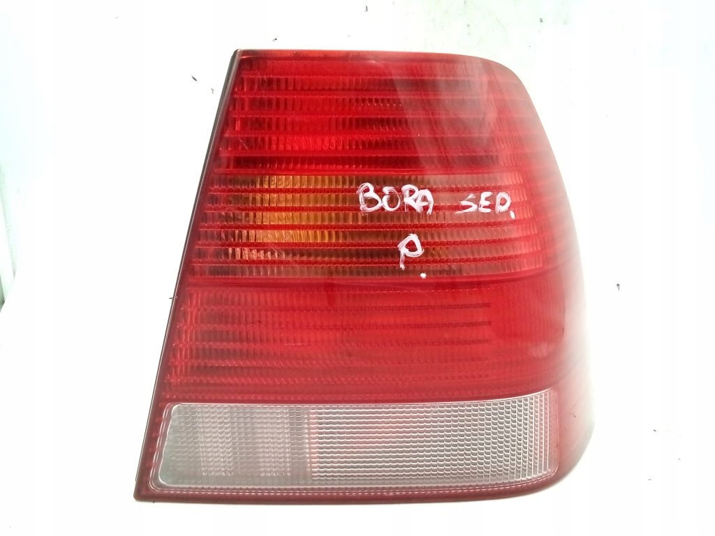 VW Bora sedan light right rear part rear 1J5945096AA