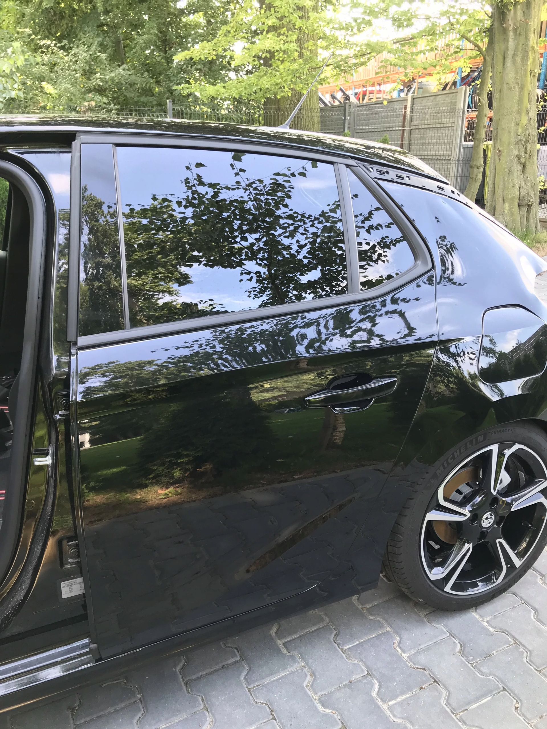 DRZWI LEWE LEWY TYŁ KPL OPEL CORSA F 19- KTV