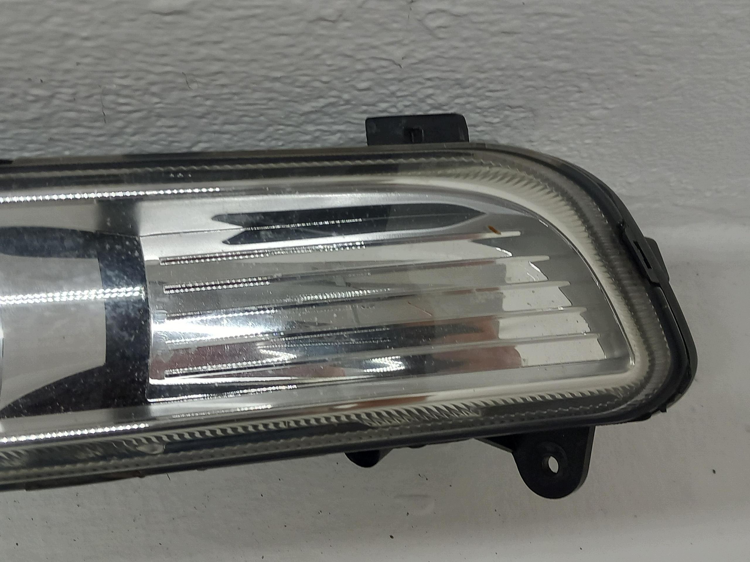VW PASSAT B7 fog light left front DOSWIETLANIE 3AA941661 B/D/G