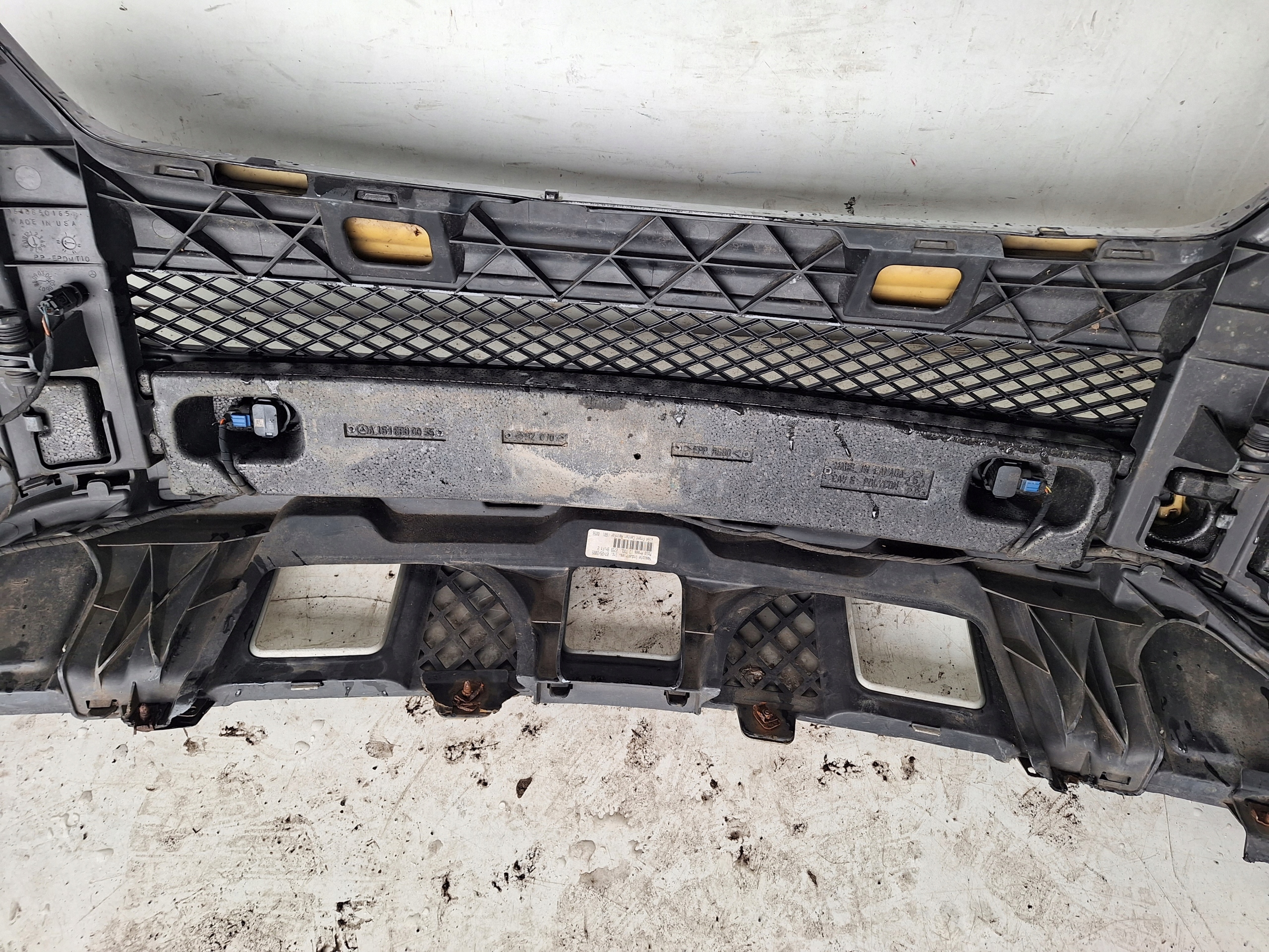 MERCEDES ML W164 05-08 bumper + 6 X PDC