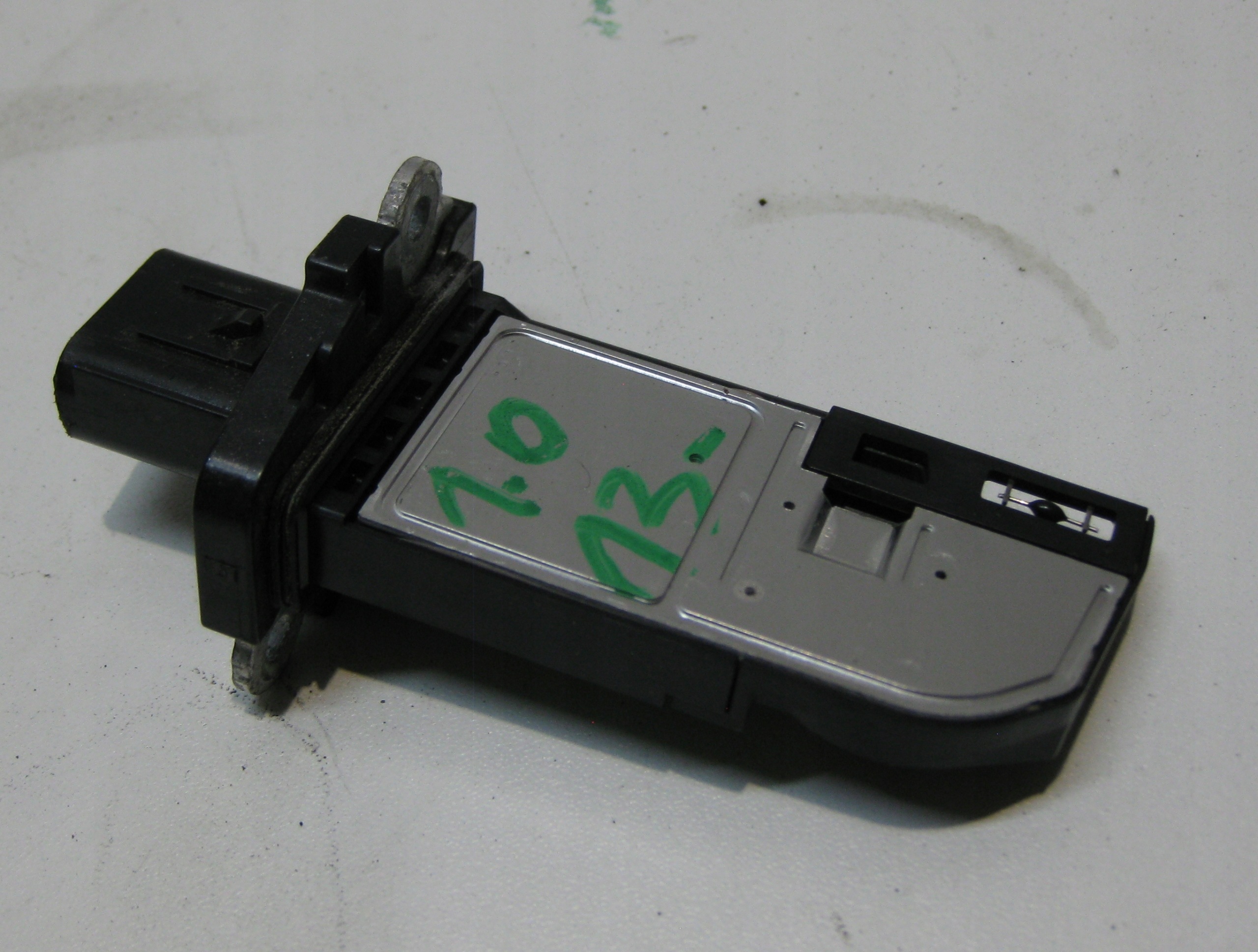 FORD B-MAX 13R 1.0EB flow meter air 8V2112B579AA