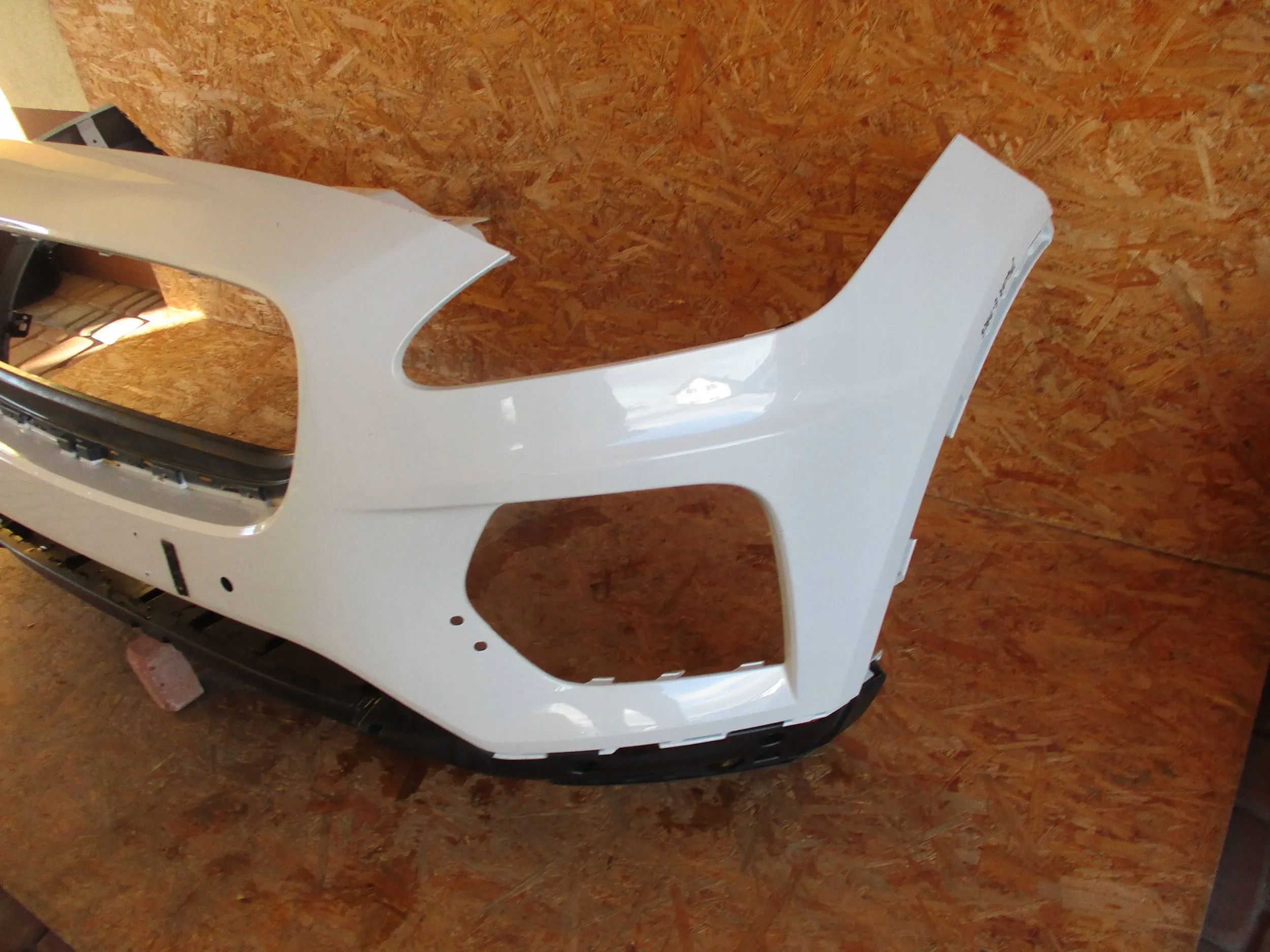 bumper front front JAGUAR E-PACE