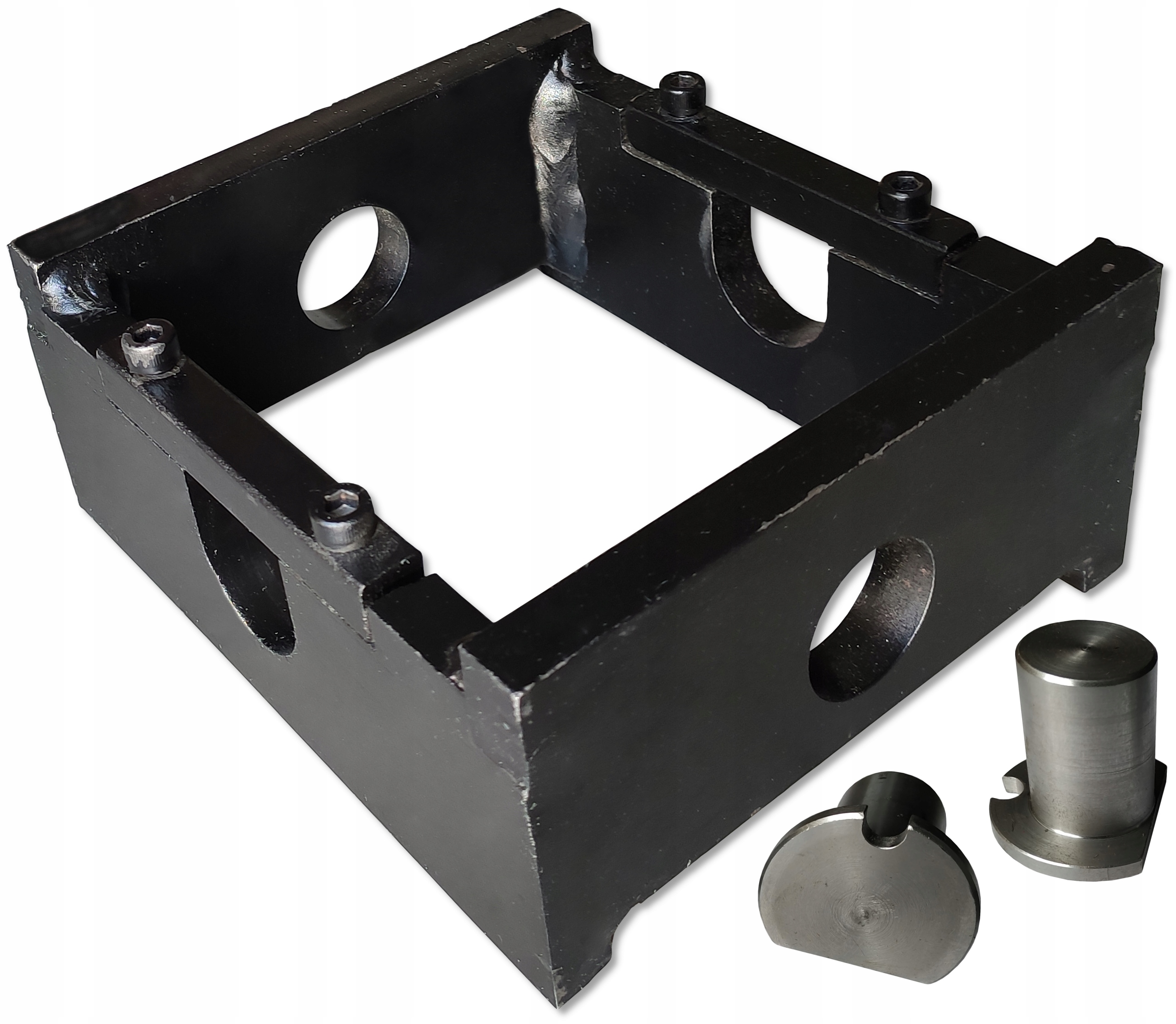 0143.FI30.D35 - Колиска кріплення гідравлічного циліндра D35 D47