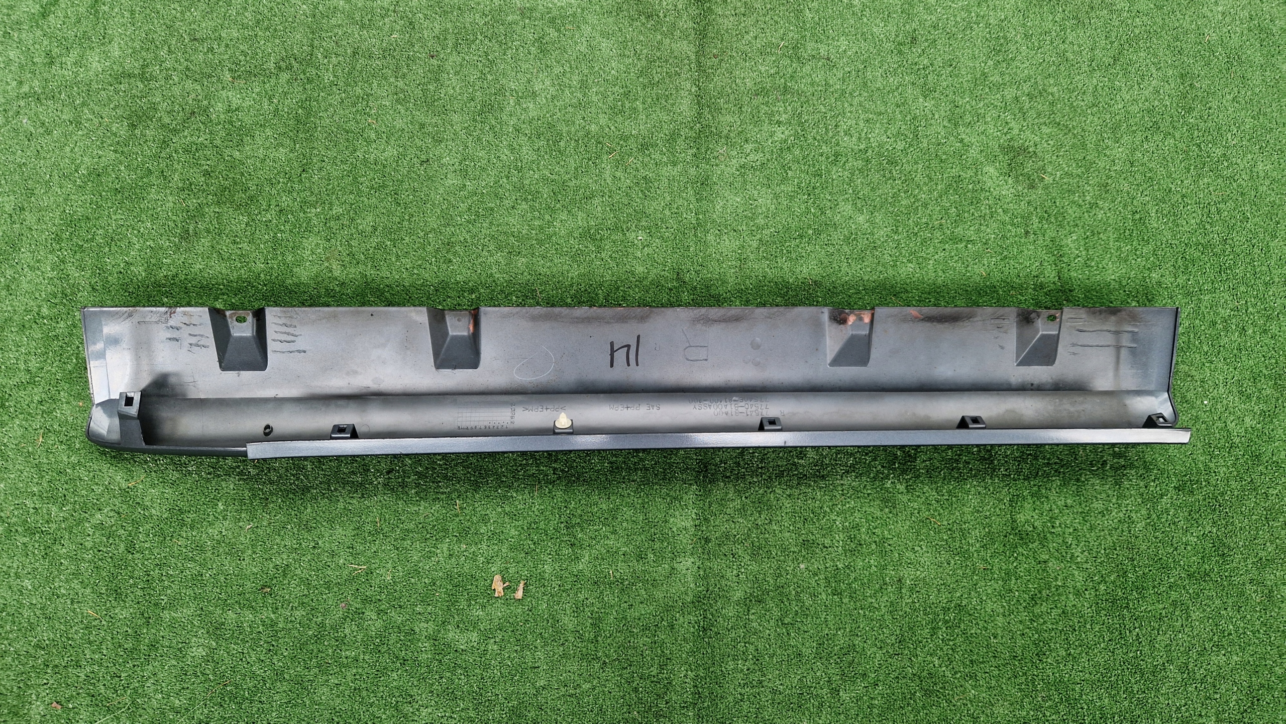 moulding threshold threshold right SUZUKI JIMNY 1998R > 2017R w COLOR