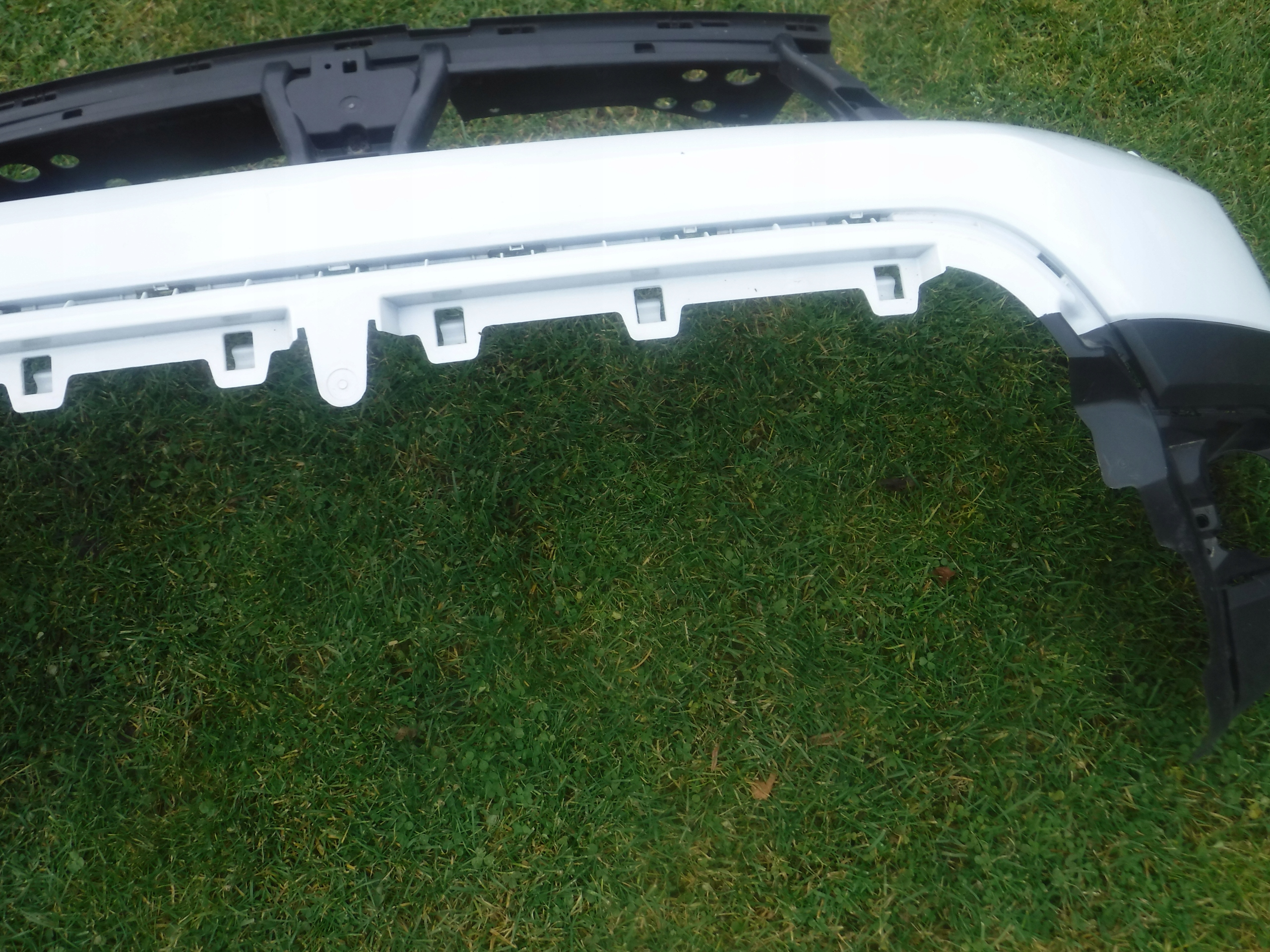 bumper front DACIA DUSTER 2 II 620221776R