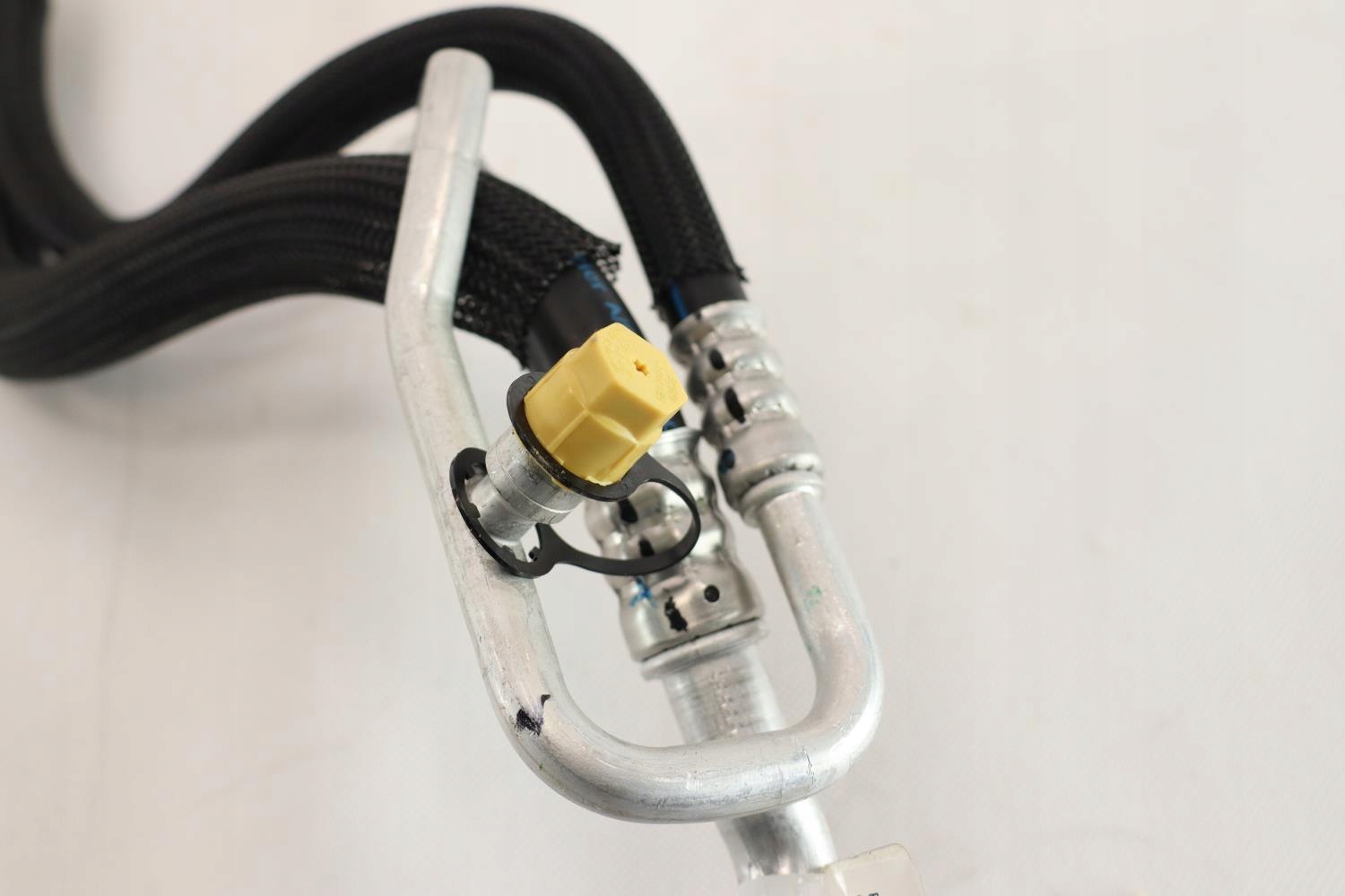 TESLA MODEL 3 Y PRZEWÓD KLIMATYZACJI WĄŻ 1502020-00-B ORYGINAL Producent części Tesla