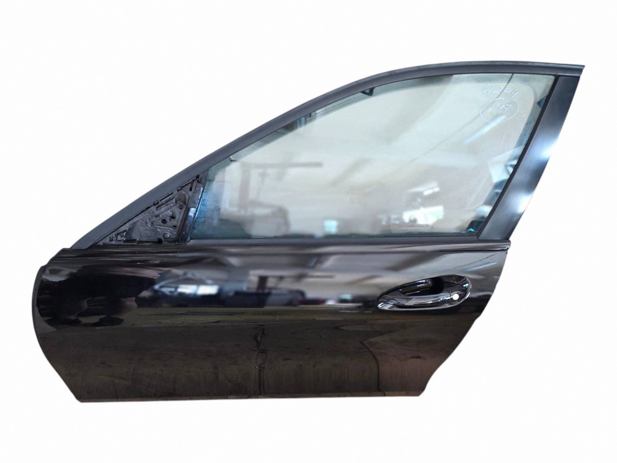 door complete front front left MERCEDES C W204 LIFT colour 197