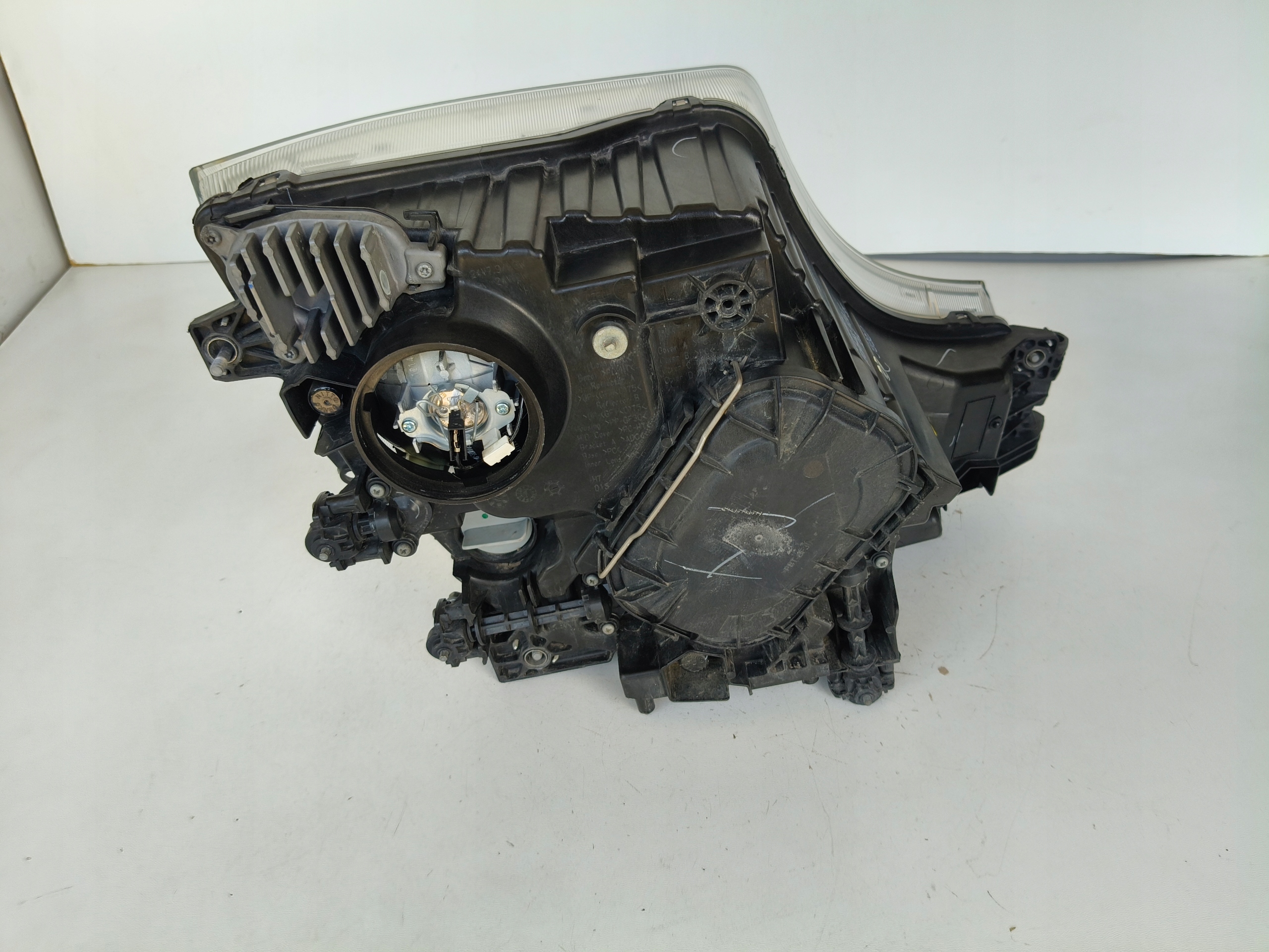 light left REFLEKTOR MERCEDES ACTROSS MP4 W961 LED