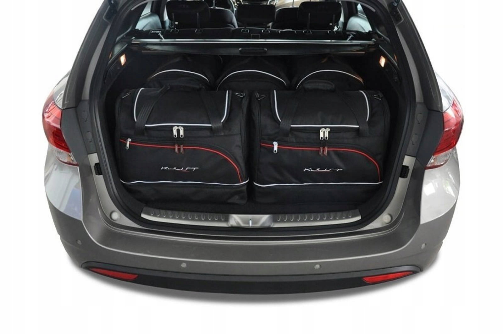 J&j Automotive Sada 5ks cestovných tašiek Sport pre Hyundai i40 Kombi 2011