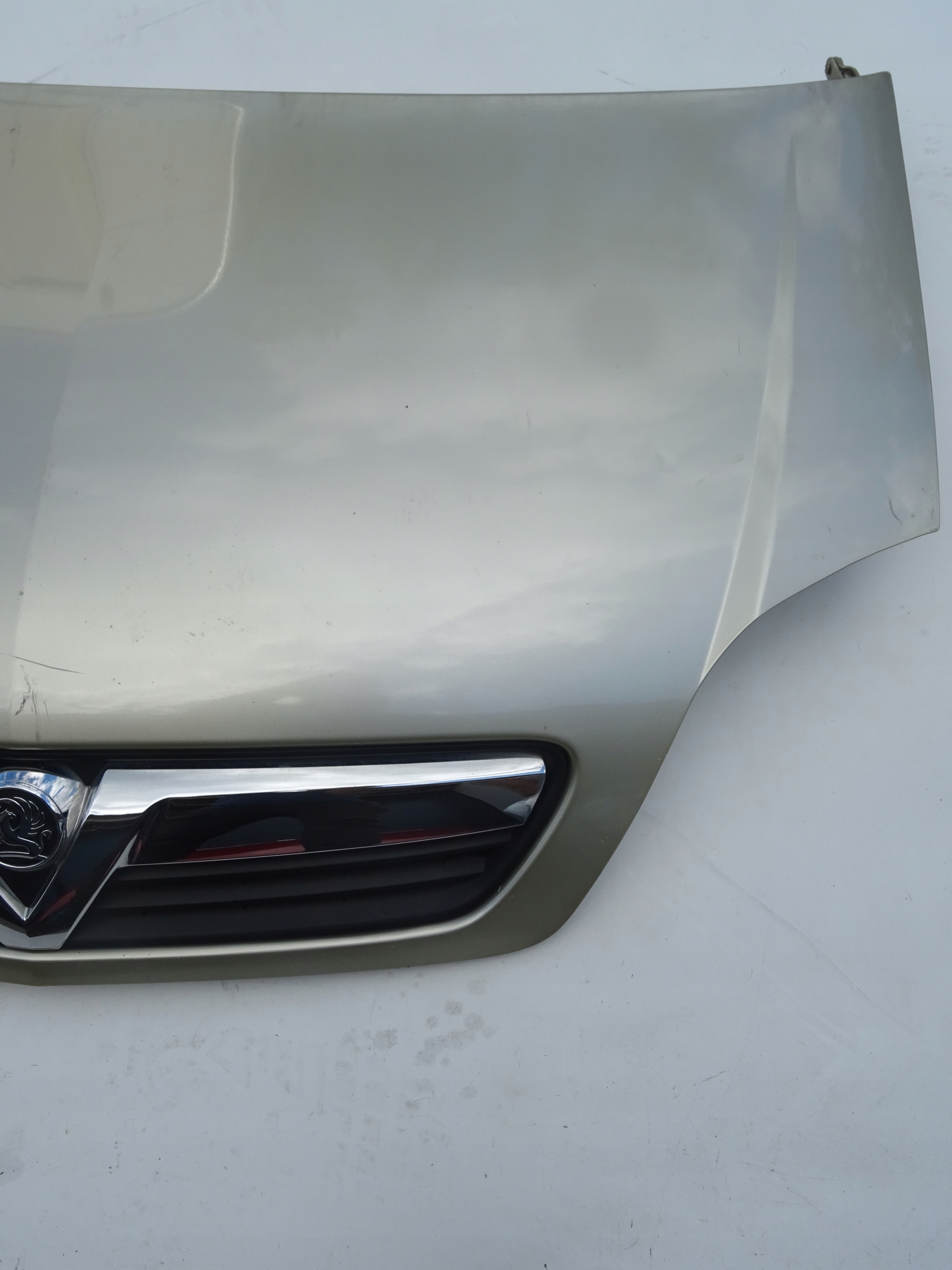 OPEL MERIVA A MASKA POKRYWA SILNIKA Z40M Numer katalogowy części Z40M