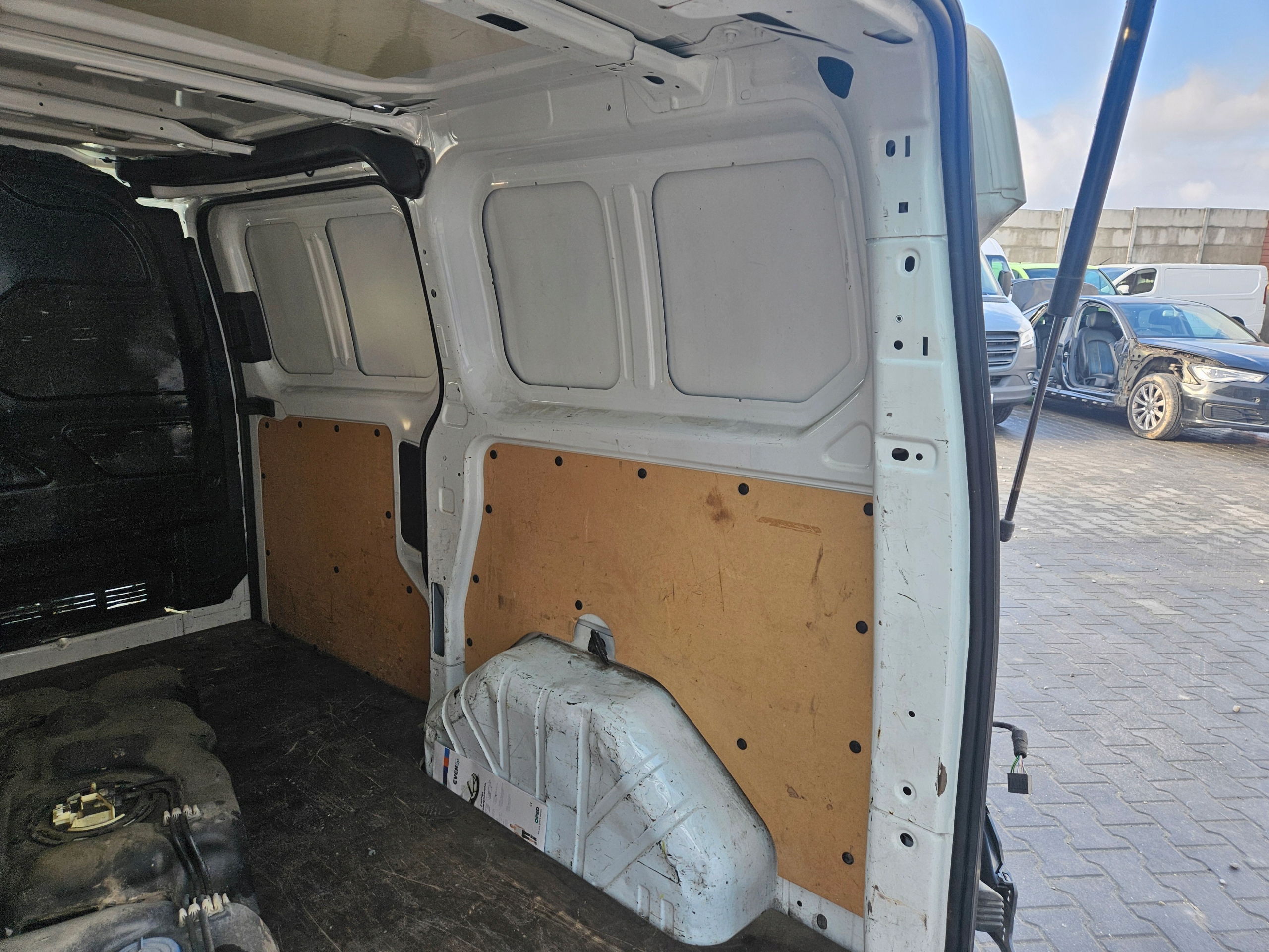 LONGHERONE parafango Destra posteriore FROZEN WHITE FORD TRANSIT CUSTOM L1H1