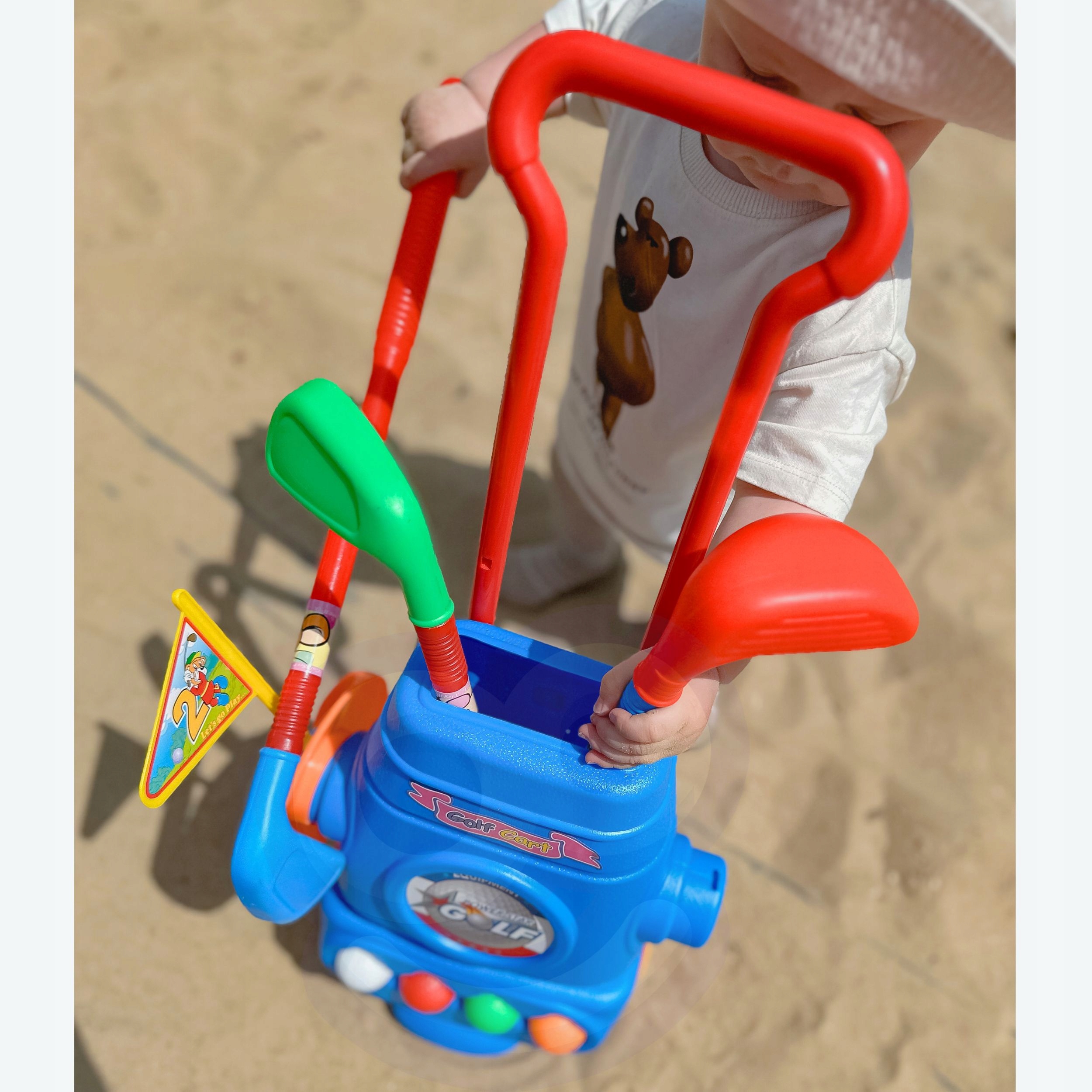 ZESTAW DO GRY W MINI GOLFA STOJAK NA KÓLKACH AKCESORIA DOM OGRÓD WOOPIE Kod producenta 40314