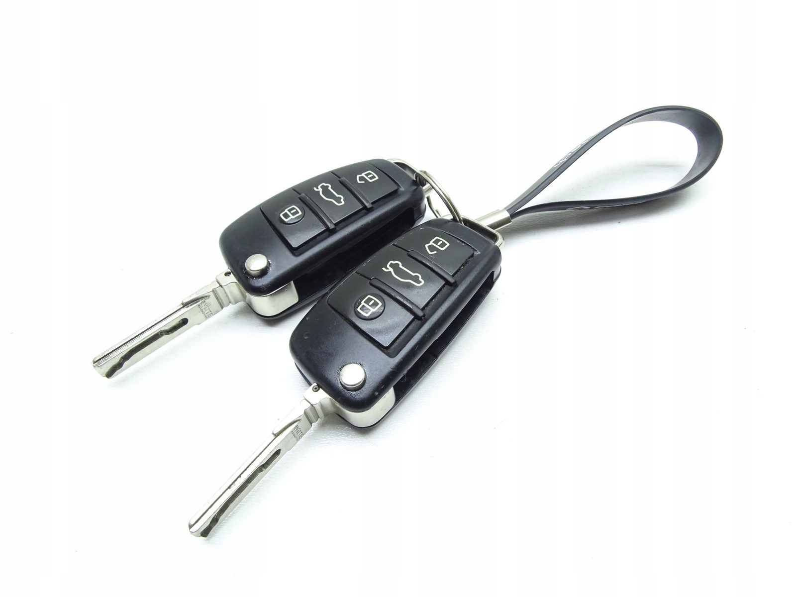 KLUCZYK PILOT SCYZORYK AUDI A1 8X Q3 8U 8X0837220D