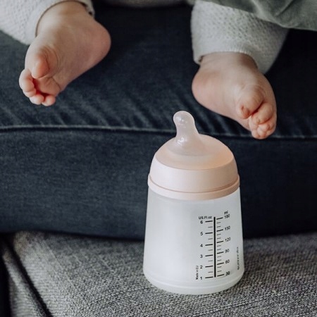 SUAVINEX BUTELKA O WOLNYM PRZEPŁYWIE ZERO 180ML Pojemność 180 ml