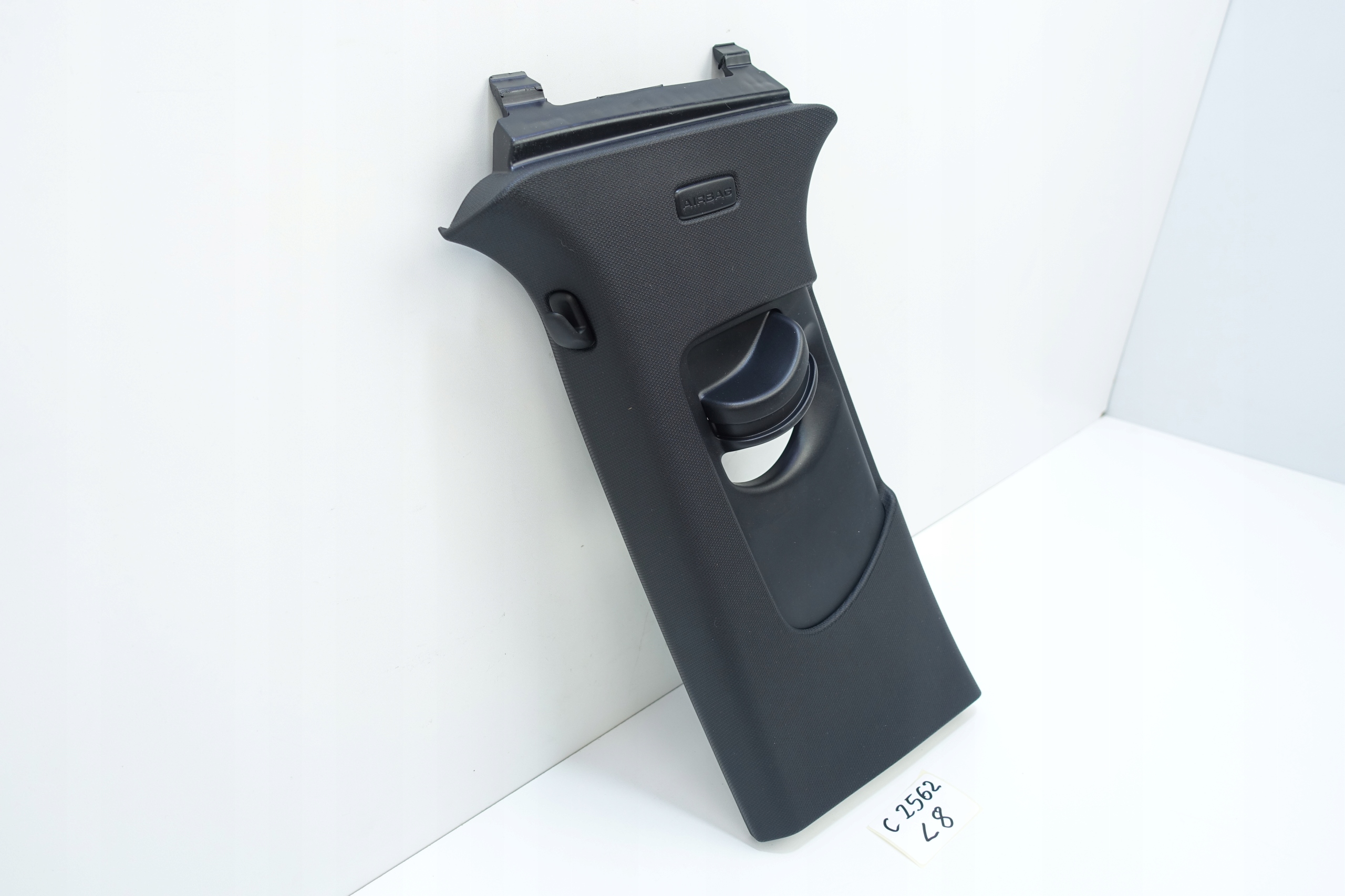 cover SLUPKA left black AUDI A1 II 82A 2019