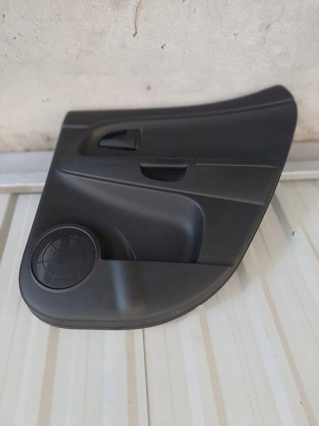 KIA VENGA TAPICERKA DRZWI TYŁ TYLNA PRAWA BOCZEK PRAWY