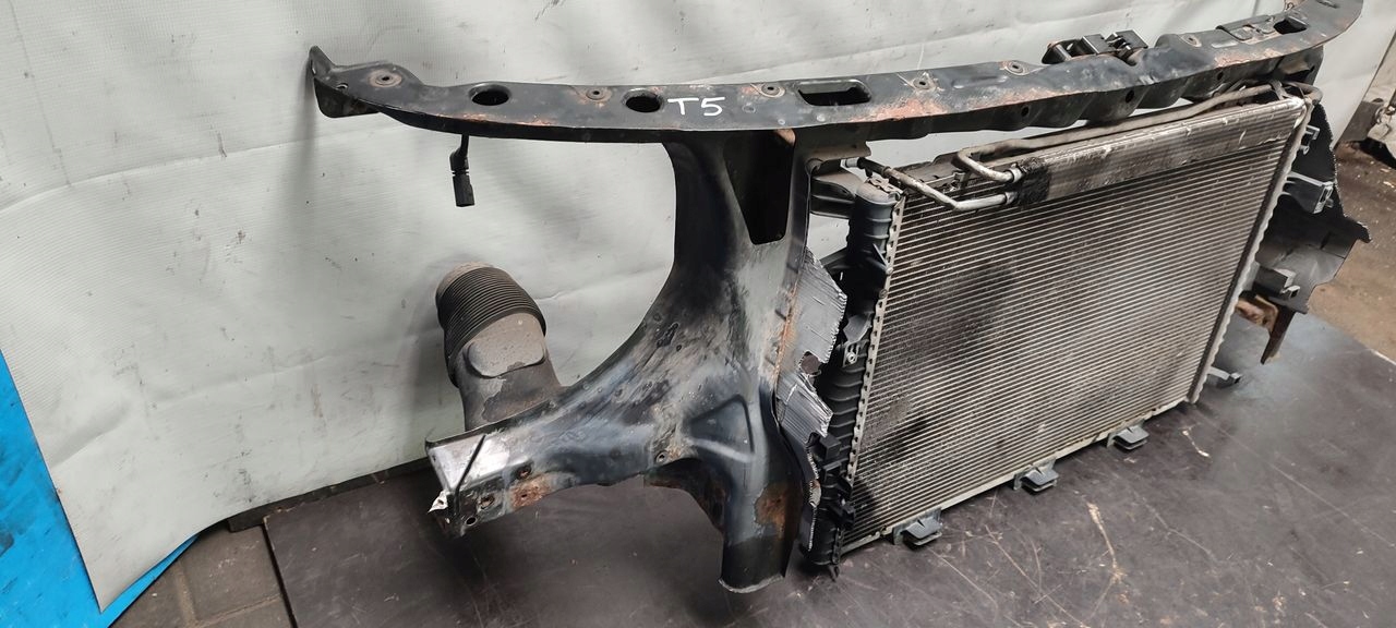 support panel for radiators pillar iron VW T5 1,9 TDI