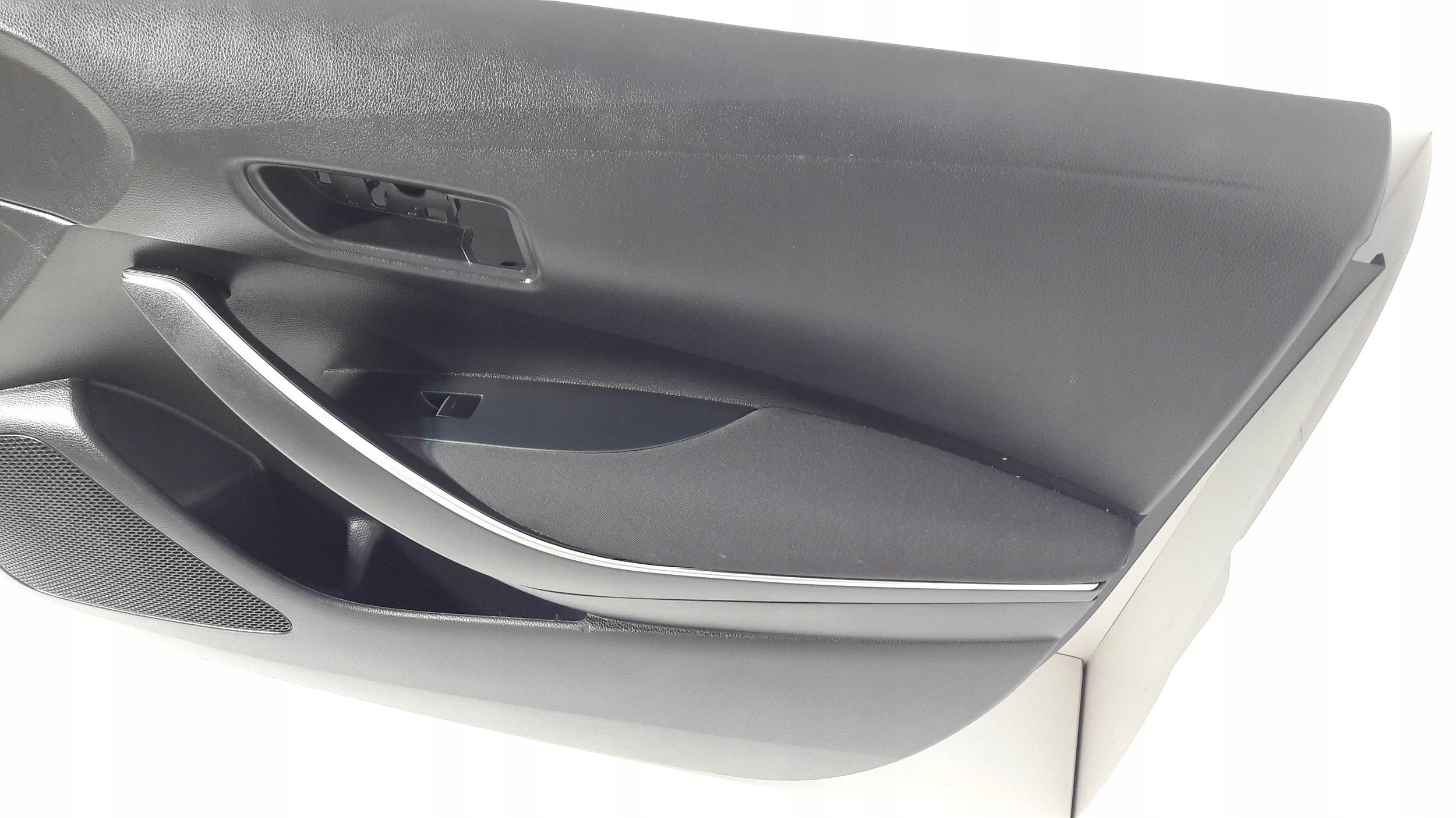 Toyota Corolla E21 side door front right 67611X1G01 (ET88)
