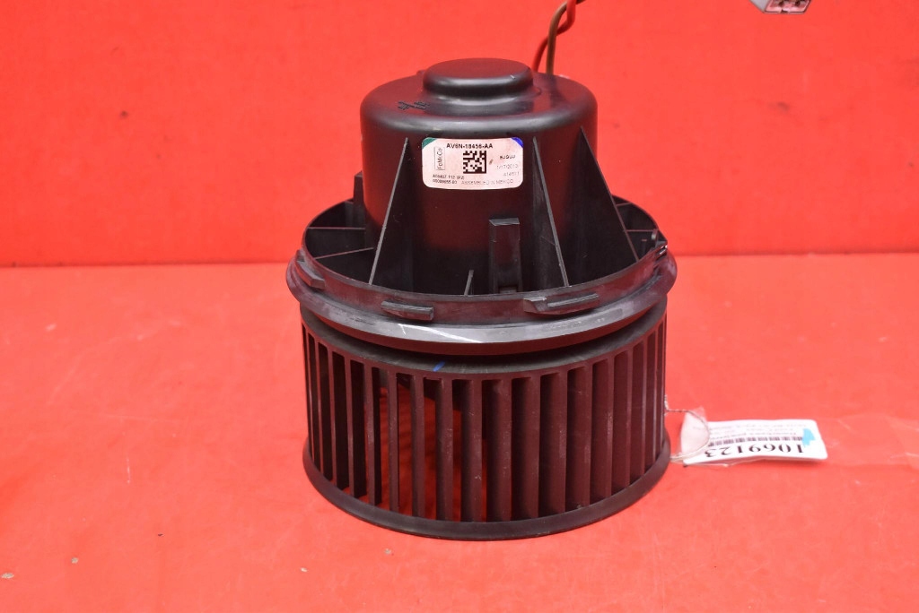 tOPENÍ ventilátor klími EU AV6N-18456-AA FORD C-MAX MK2 10-15