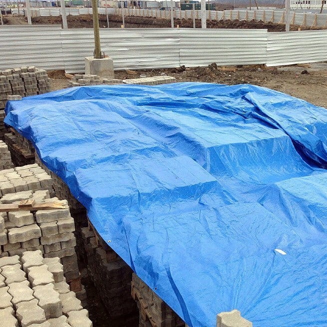 PLANDEKA PLANDEKI PE NIEBIESKA WZMACNIANA 4x6 Gramatura (g/m2) 75 g/m2