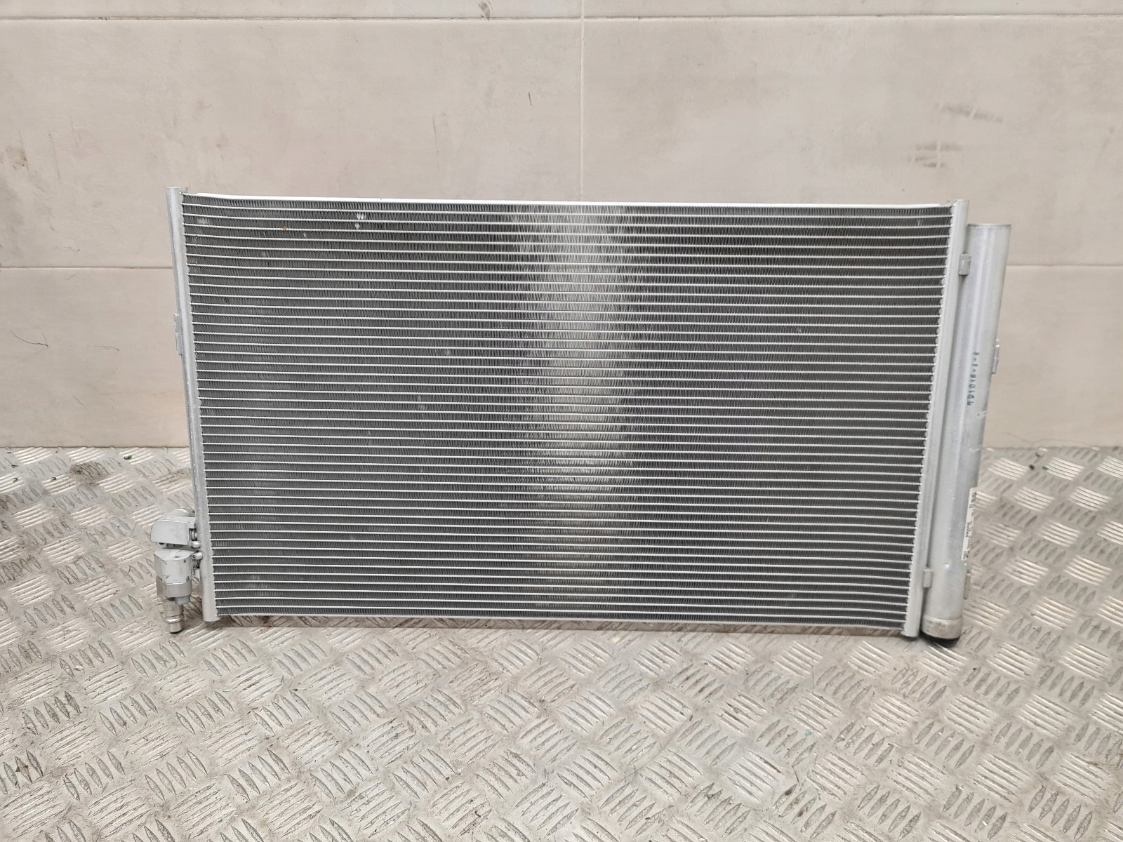 BMW G30 Radiateur climatisation 9364258