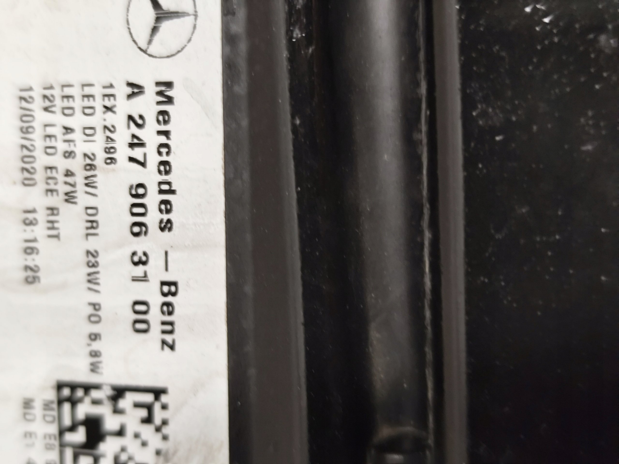 MERCEDES GLB 247 light LED PERFORMANCE front right left DEMONTAZ