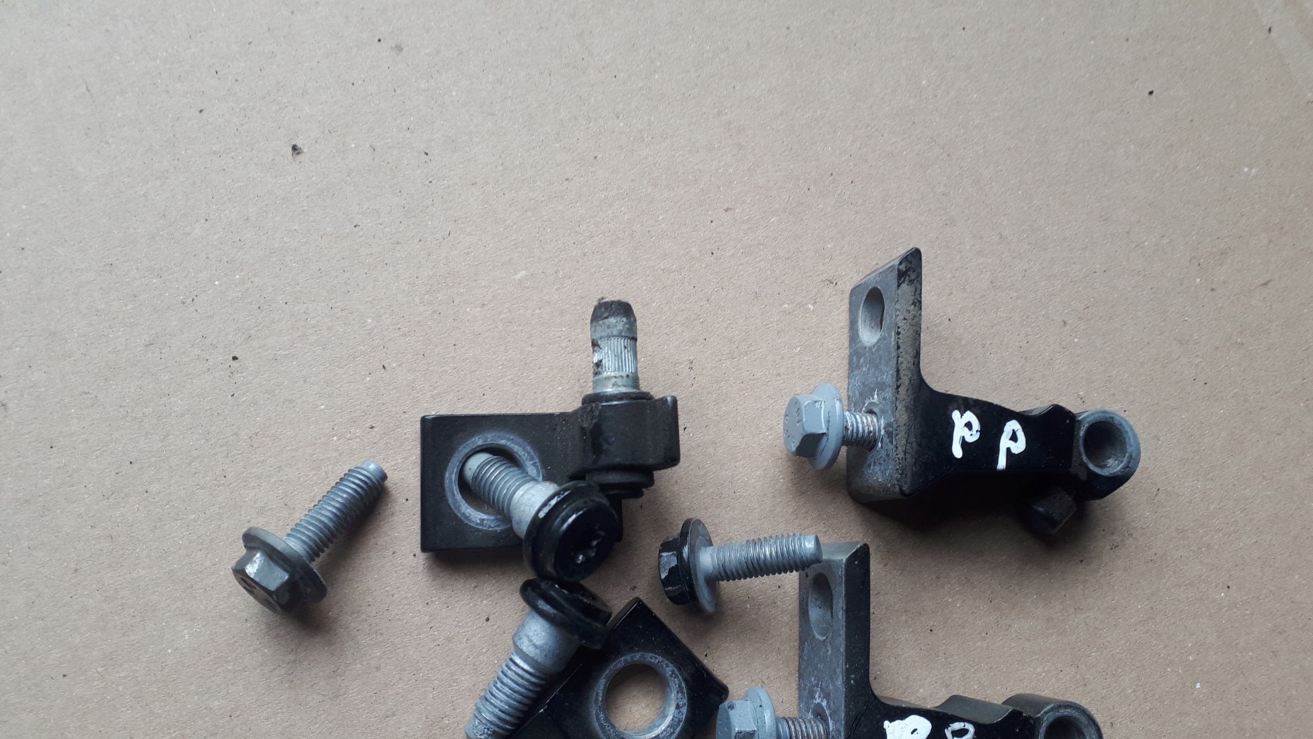 A6 C7 4G hinge door hinges right front LZ9Y 2X