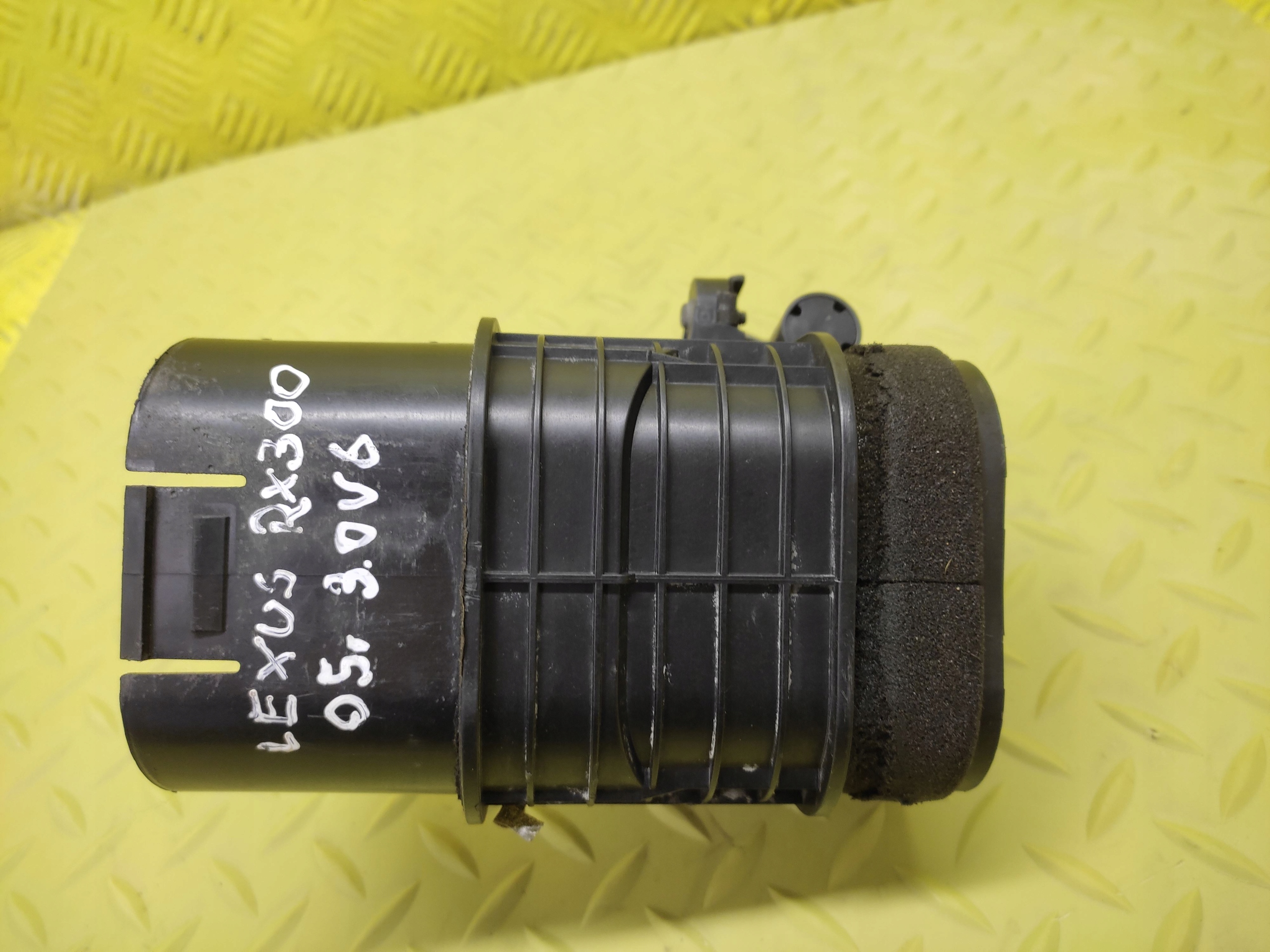 LEXUS RX300 3.0 V6 Sensor Unterdruck 2586020040
