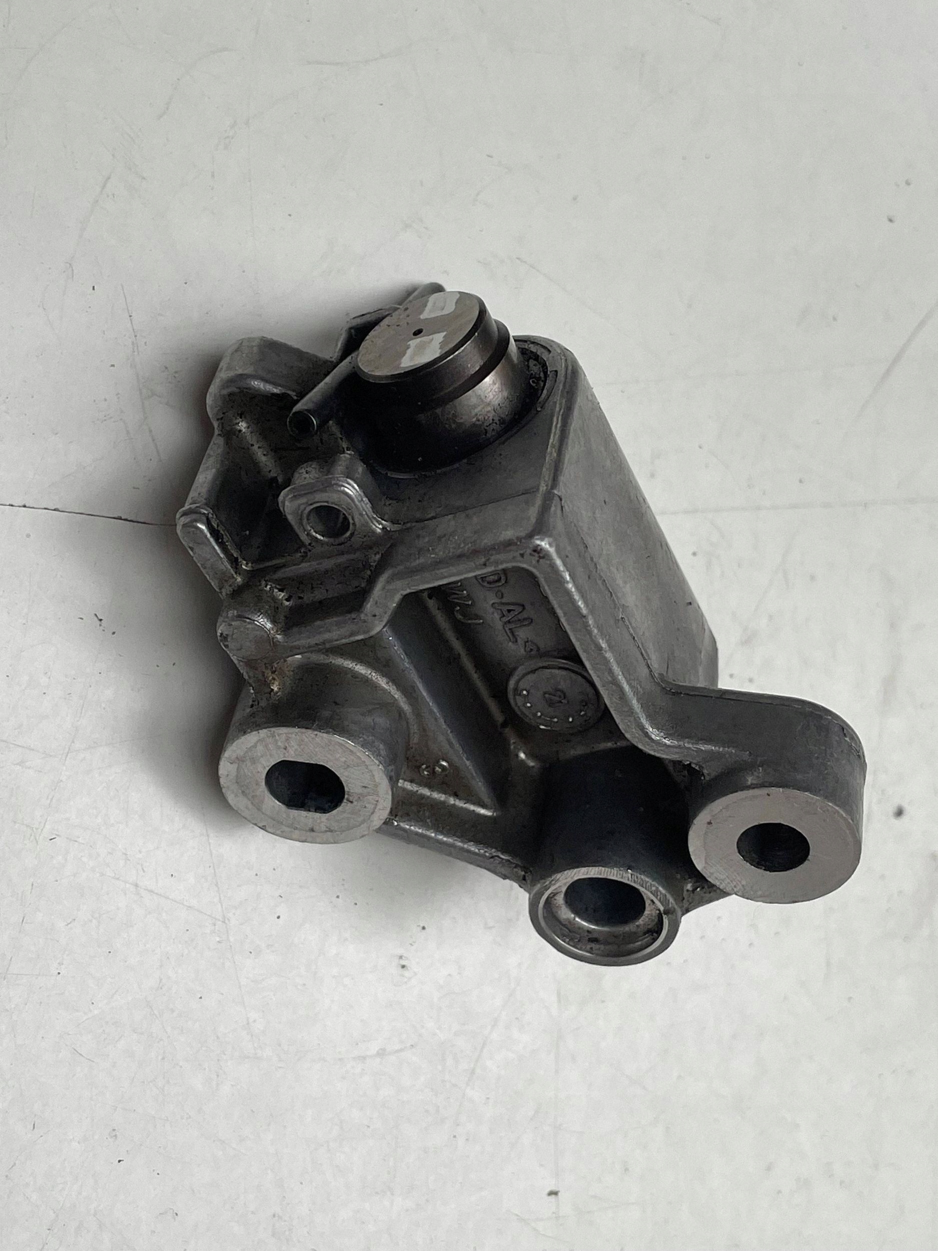 AUDI Q7 4M tenditore lancucha Motore 059109467BB Originale !J