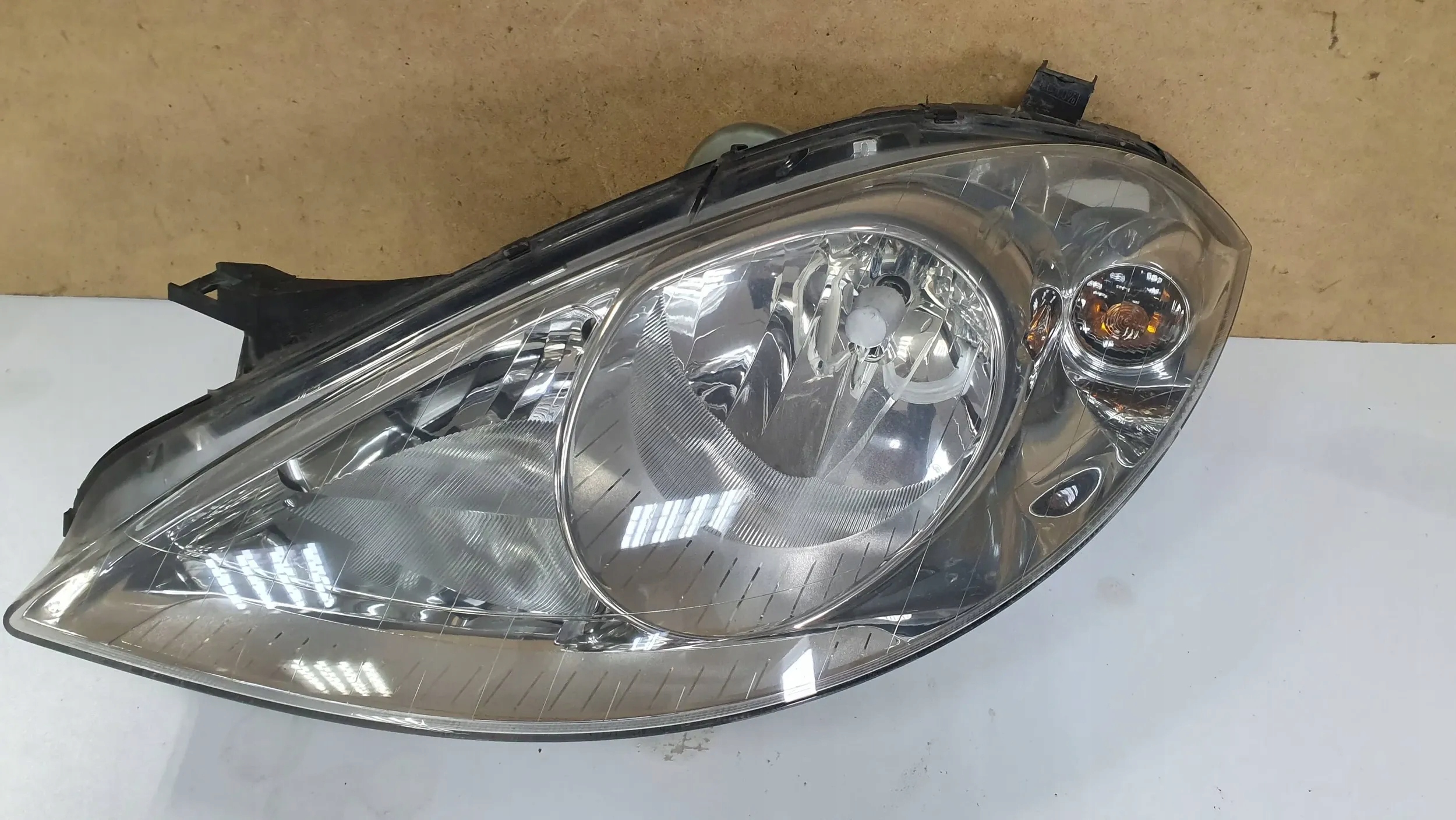 light front left A1698200161 MERCEDES A-KLASA W169 04