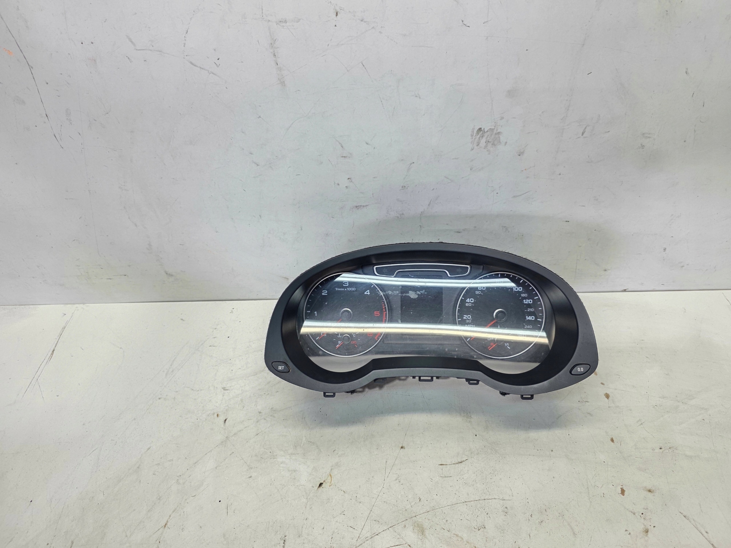 dials dials display AUDI Q3 8U 8U0920980C UK