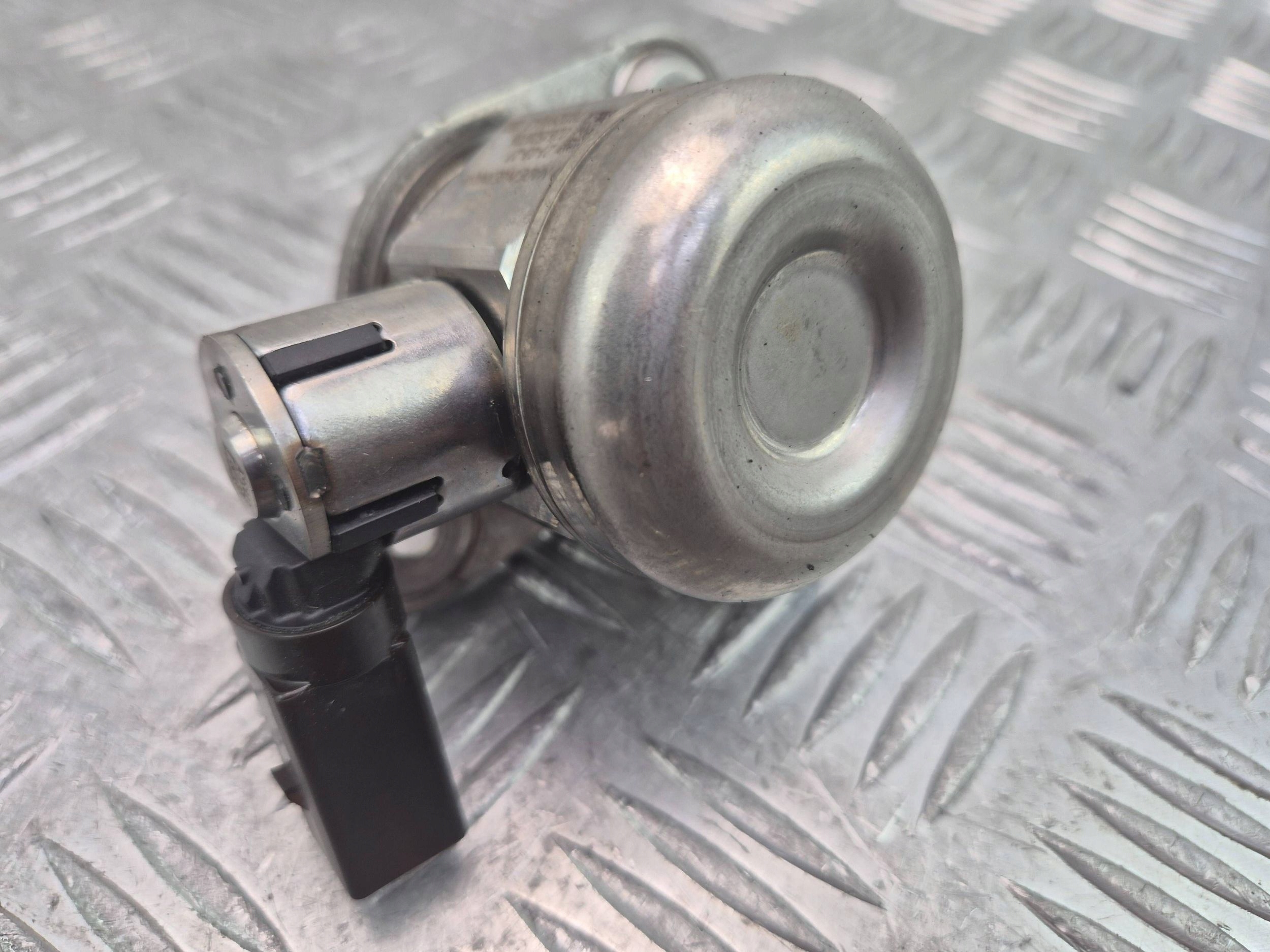 Mercedes E200 W213 injection pump A2640701200