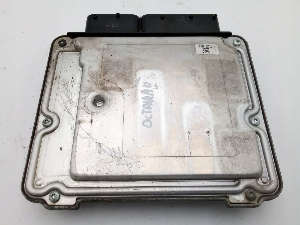 Skoda Octavia II 2 1.6 FSI computer control unit of the engine 03C906056CM