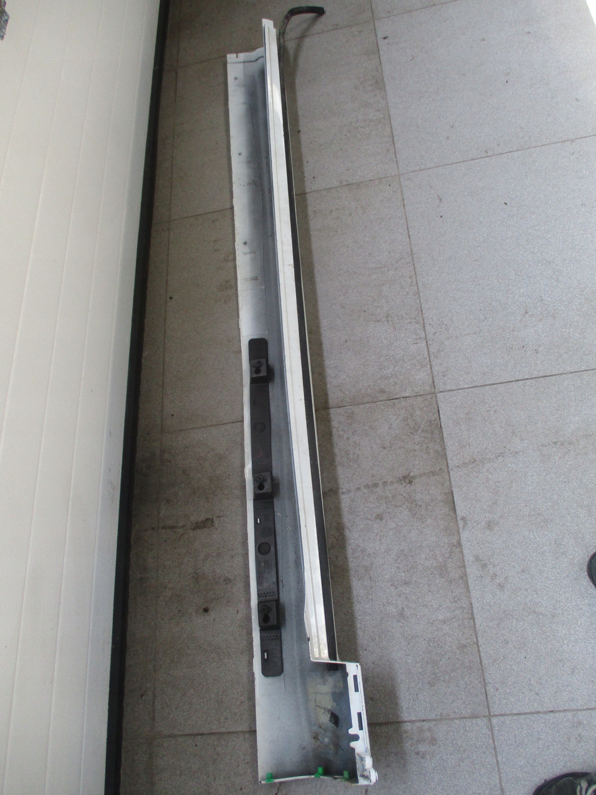 moulding threshold left Volvo XC 90 II 31395883