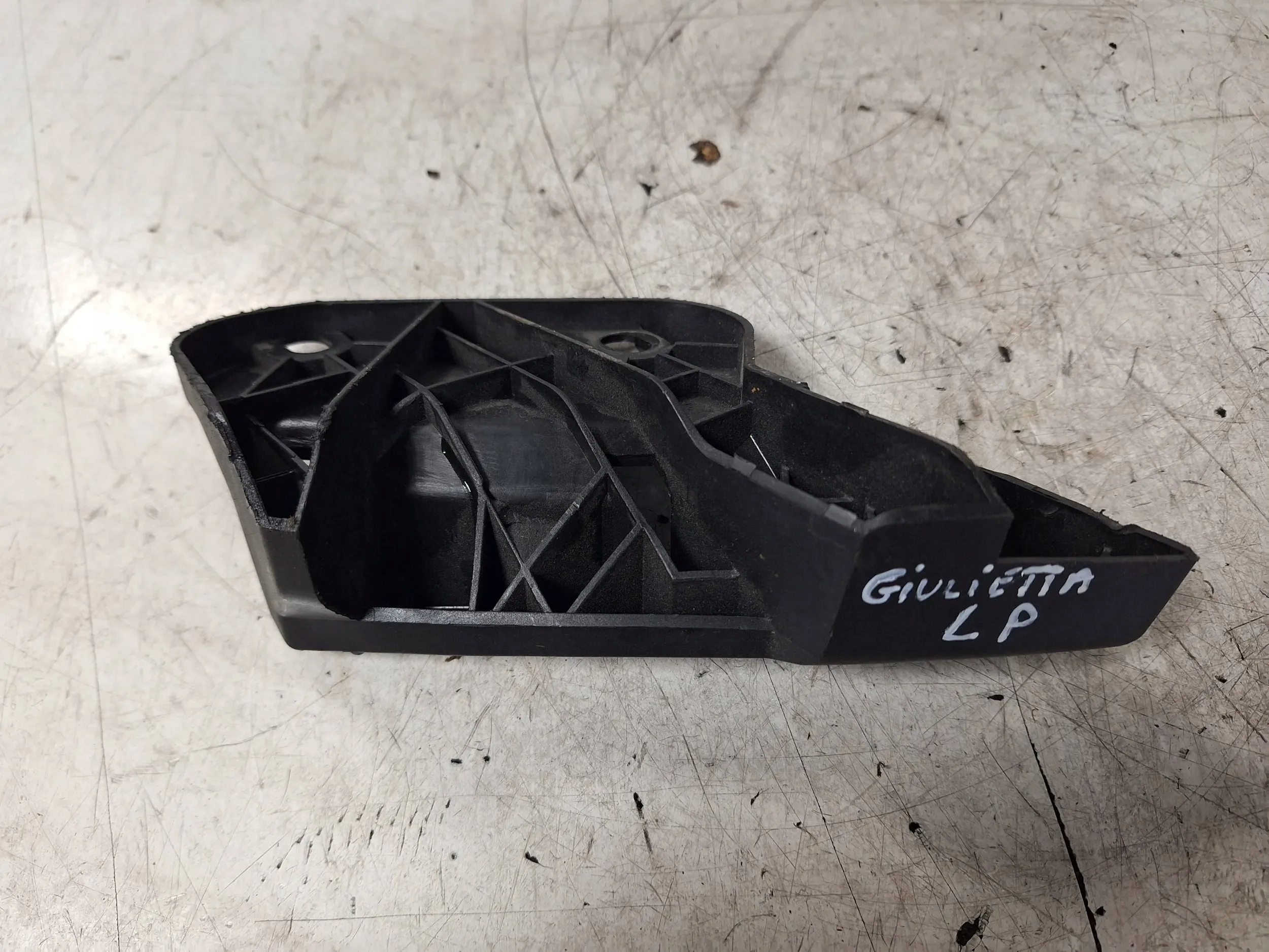 support lights left 46635757 Alfa Romeo Giulietta